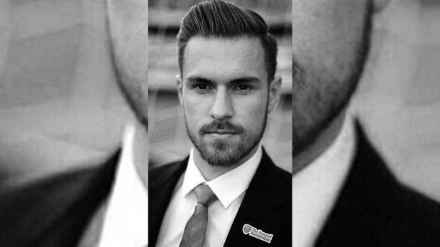
                <strong>Aaron Ramsey</strong><br>
                Aaron Ramsey: Die Ausstrahlung eines James Bond hat der charismatische Waliser zweifellos. Der Arsenal-Star ist außerdem ein Kämpfer auf dem Rasen. Warum also nicht auch auf der Leinwand?
              