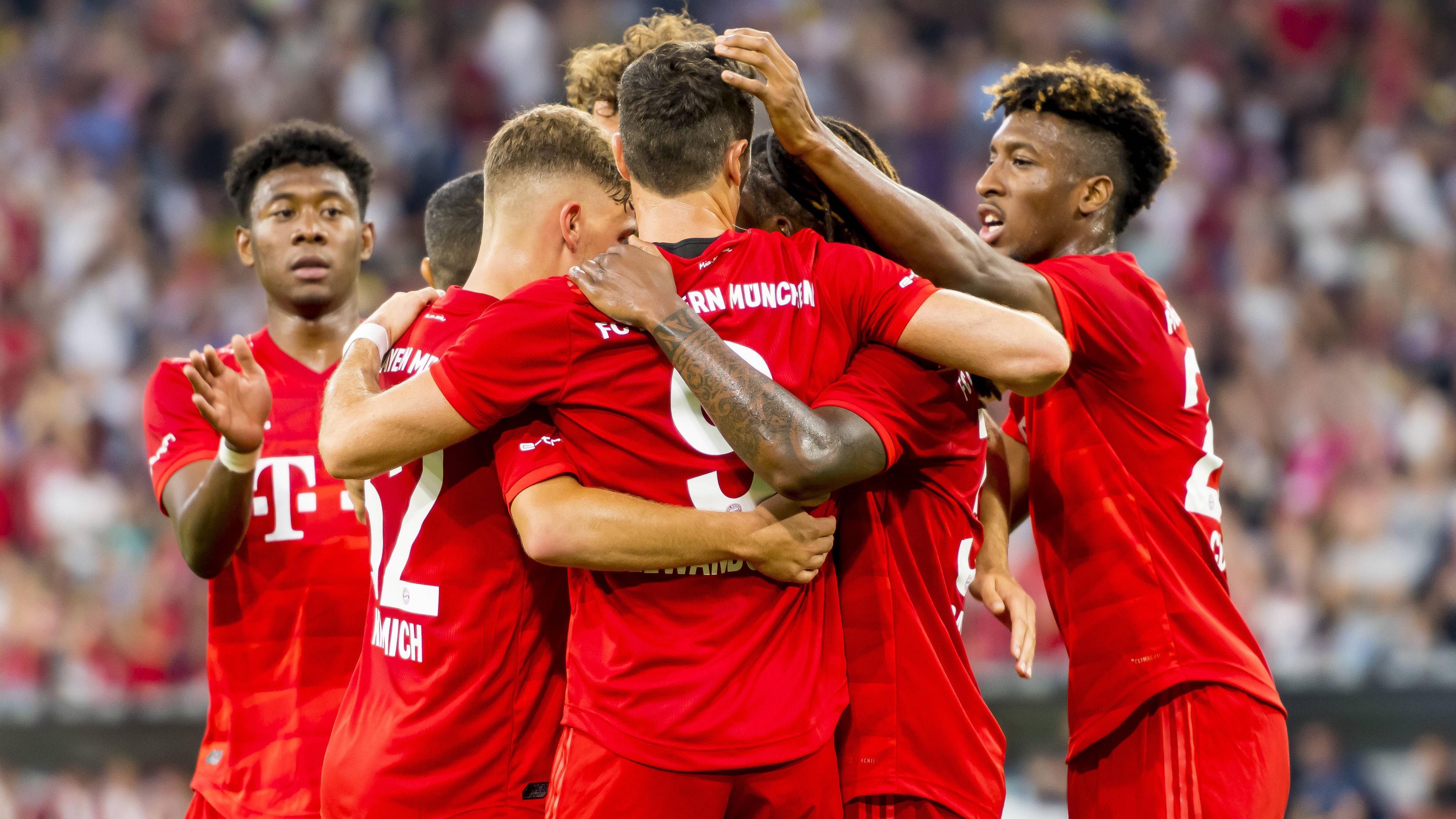 
                <strong>Audi Cup: Die Bayern-Stars gegen Fenerbahce in der Einzelkritik</strong><br>
                Der deutsche Rekordmeister machte im ersten Spiel des Audi Cups kurzen Prozess mit dem türkischen Traditionsklub Fenerbahce Istanbul. Am Ende hieß es 6:1 für den FC Bayern. Vor allem Thomas Müller und Renato Sanches wussten zu überzeugen. Die Bayern-Stars in der Einzelkritik.
              