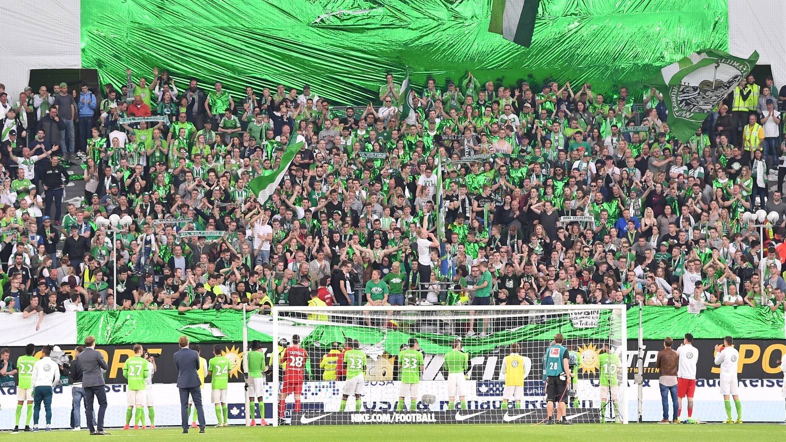 
                <strong>VfL Wolfsburg</strong><br>
                Stehplatzpreis: 130 Euro (keine Änderung)Maximalpreis (Sitzplatz): 400 Euro (keine Änderung)
              