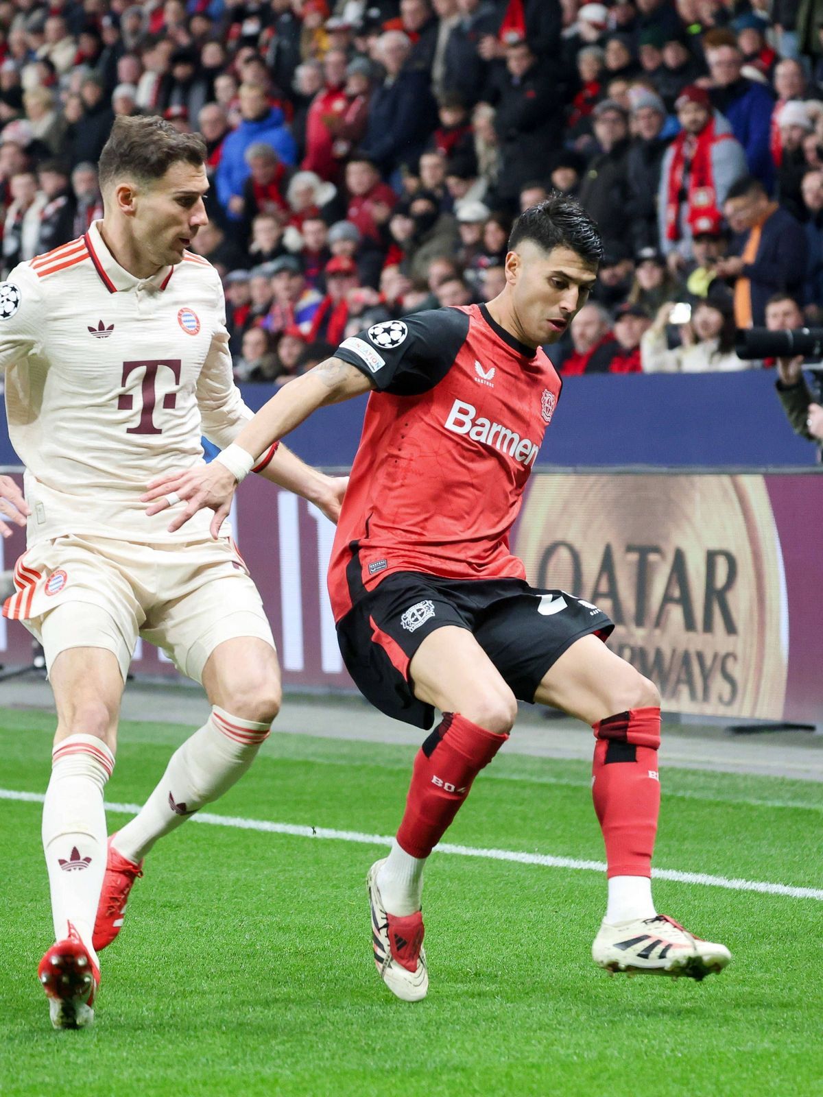 Leon Goretzka (FC Bayern Muenchen, 08), Exequiel Palacios (Bayer 04 Leverkusen, 25) GER, Bayer 04 Leverkusen - FC Bayern Muenchen, Fussball, Champions-League, Achtelfinale, Rueckspiel, Saison 2024 ...
