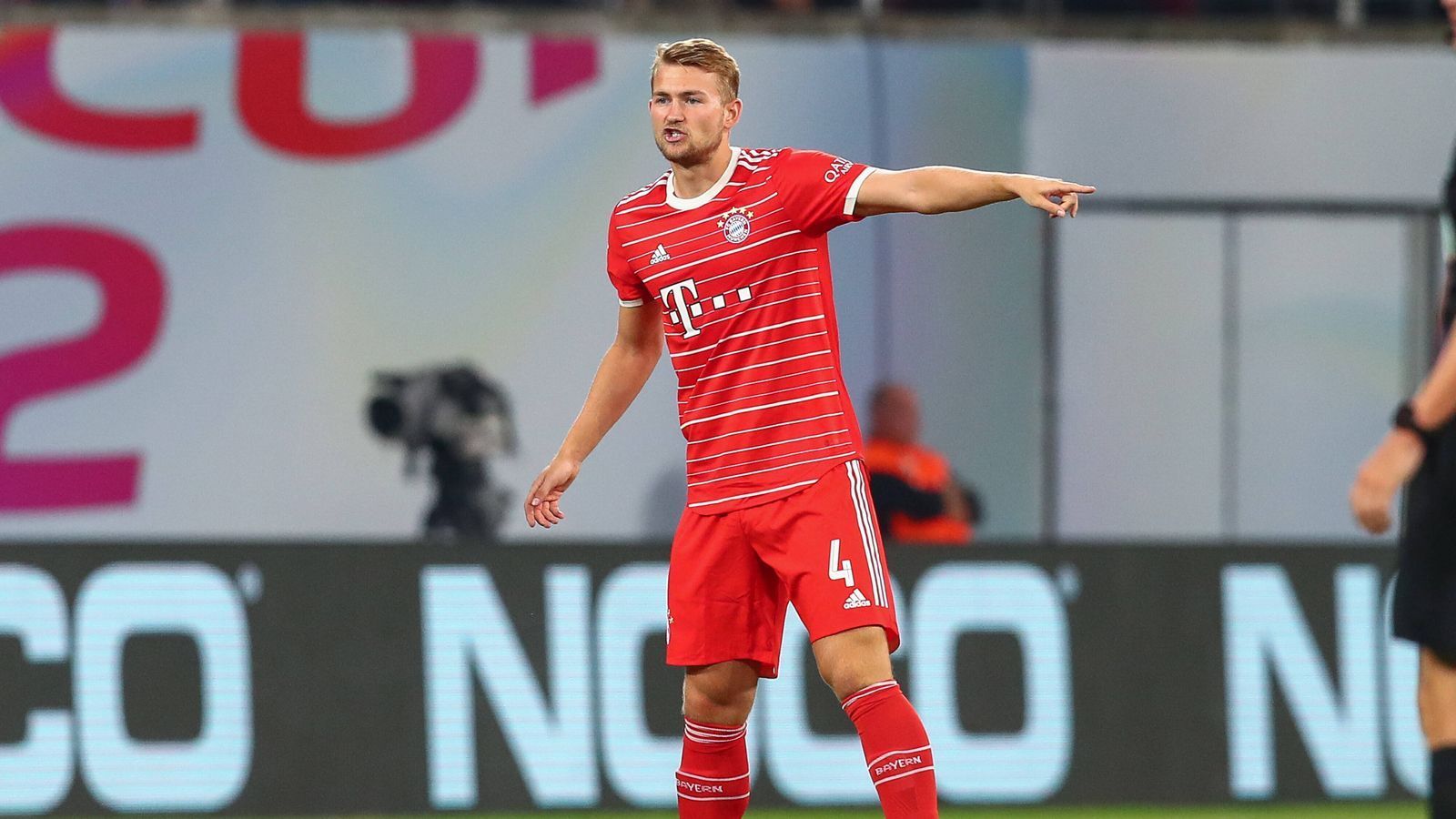 
                <strong>Platz 5 (geteilt): Mathijs de Ligt</strong><br>
                &#x2022; Verein: FC Bayern München<br>&#x2022; Marktwertentwicklung: keine<br>&#x2022; Marktwert: 70 Millionen Euro<br>
              