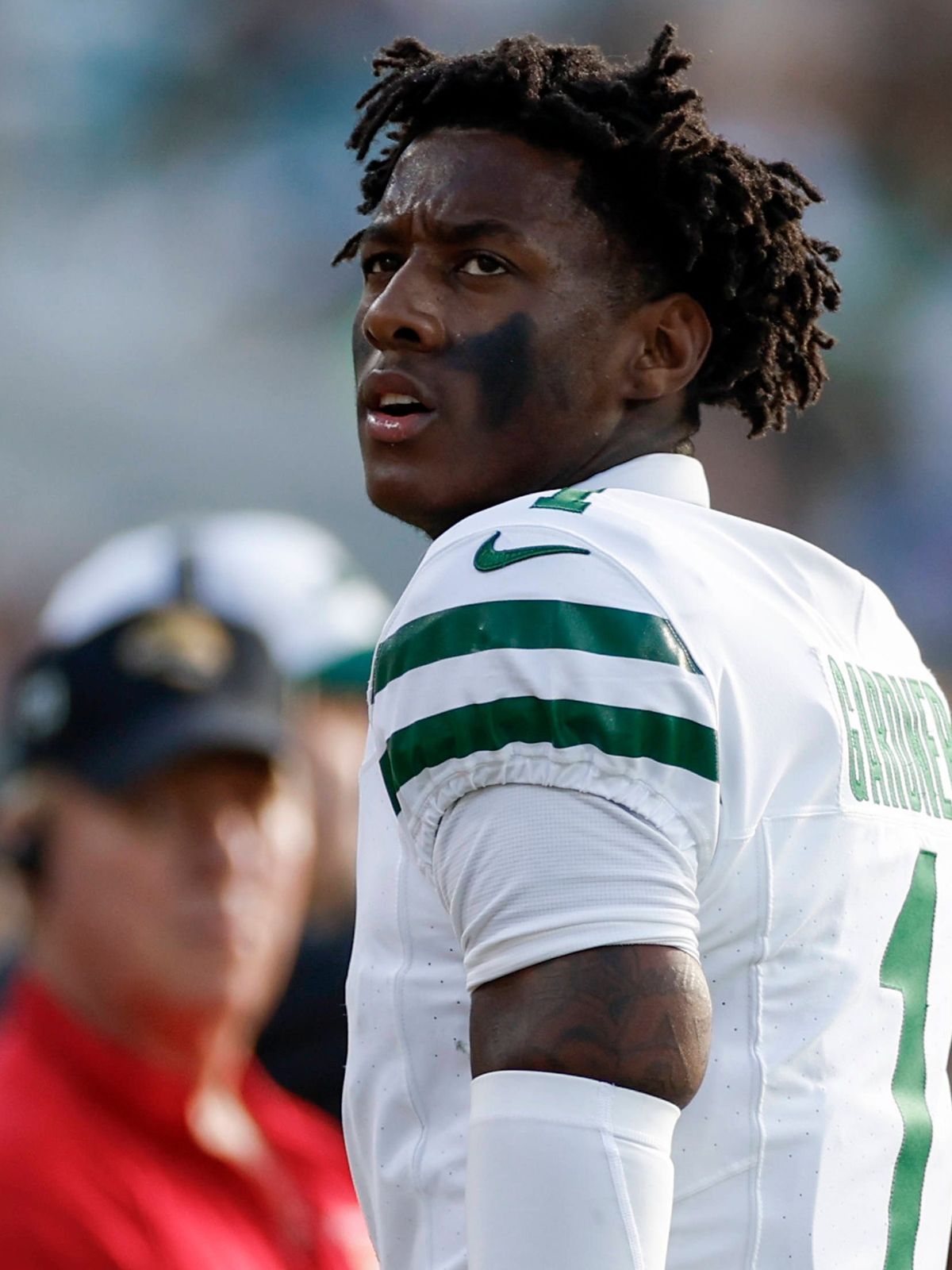 JACKSONVILLE, FL - DECEMBER 15: New York Jets cornerback Sauce Gardner (1) lines up for a play during the game between the Jacksonville Jaguars and the New York Jets on December 15, 2024 at EverBan...