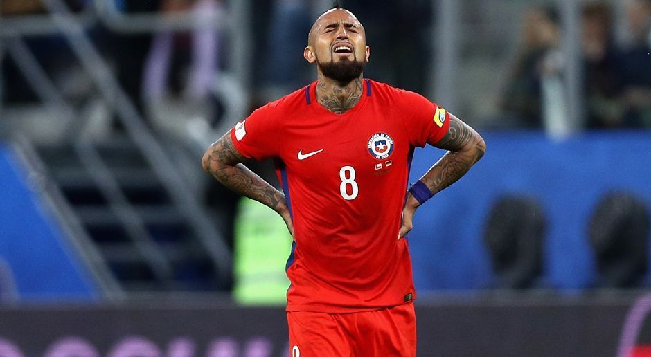 
                <strong>Zentraler Mittelfeldspieler: Arturo Vidal</strong><br>
                Nation: ChileVerein: FC Bayern MünchenAlter: 30
              