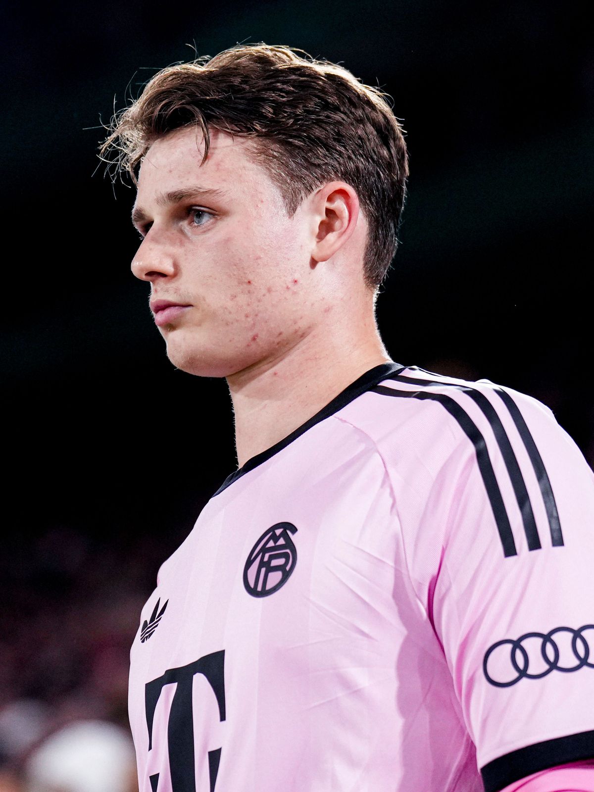 COLOGNE, GERMANY - OCTOBER 29: Bayern Munchen goalkeeper Jonas Urbig looks on during the DFB Cup match between 1. FC Koln and FC Bayern Munchen at RheinEnergieStadion on October 29, 2025 in Cologne...