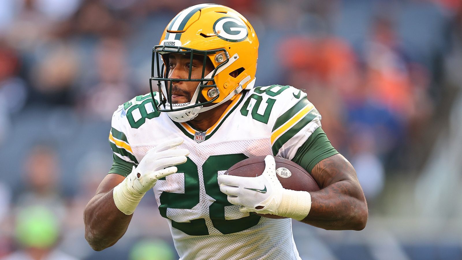 <strong>A.J. Dillon (Green Bay Packers)</strong><br>Dillon war immer eine gute Ergänzung zu Aaron Jones, welcher jetzt aber erstmal ausfällt. Das setzt mehr Verantwortung auf die Schultern des eigentlichen RB2.&nbsp;