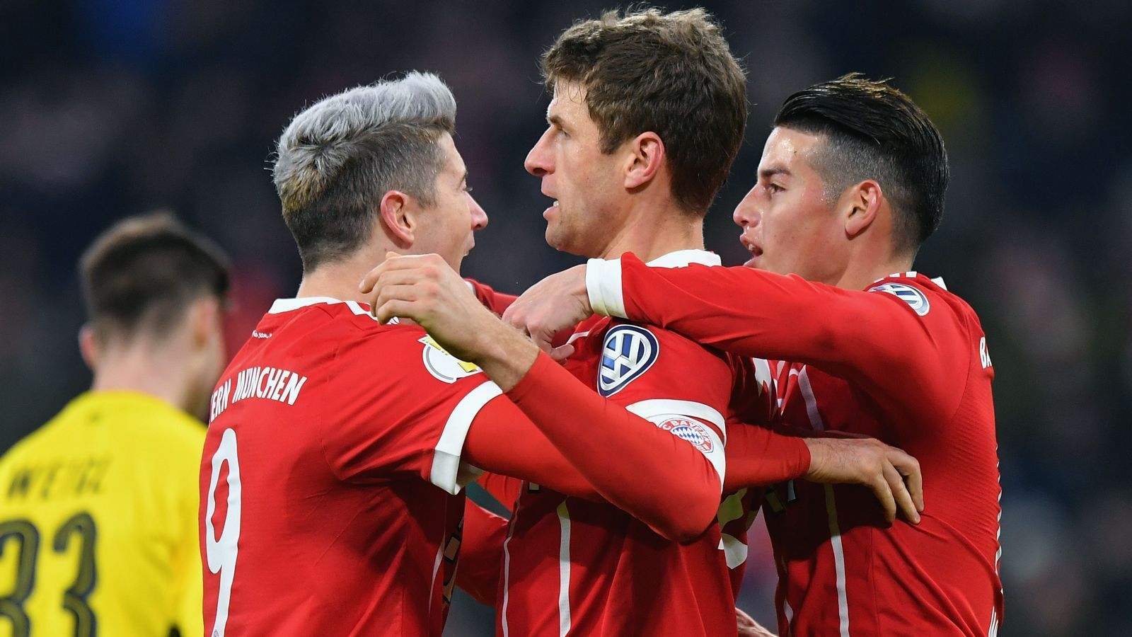 
                <strong>Platz 9 - FC Bayern München (Deutschland)</strong><br>
                Abstellungsgebühren: 2.145.900 Euro
              