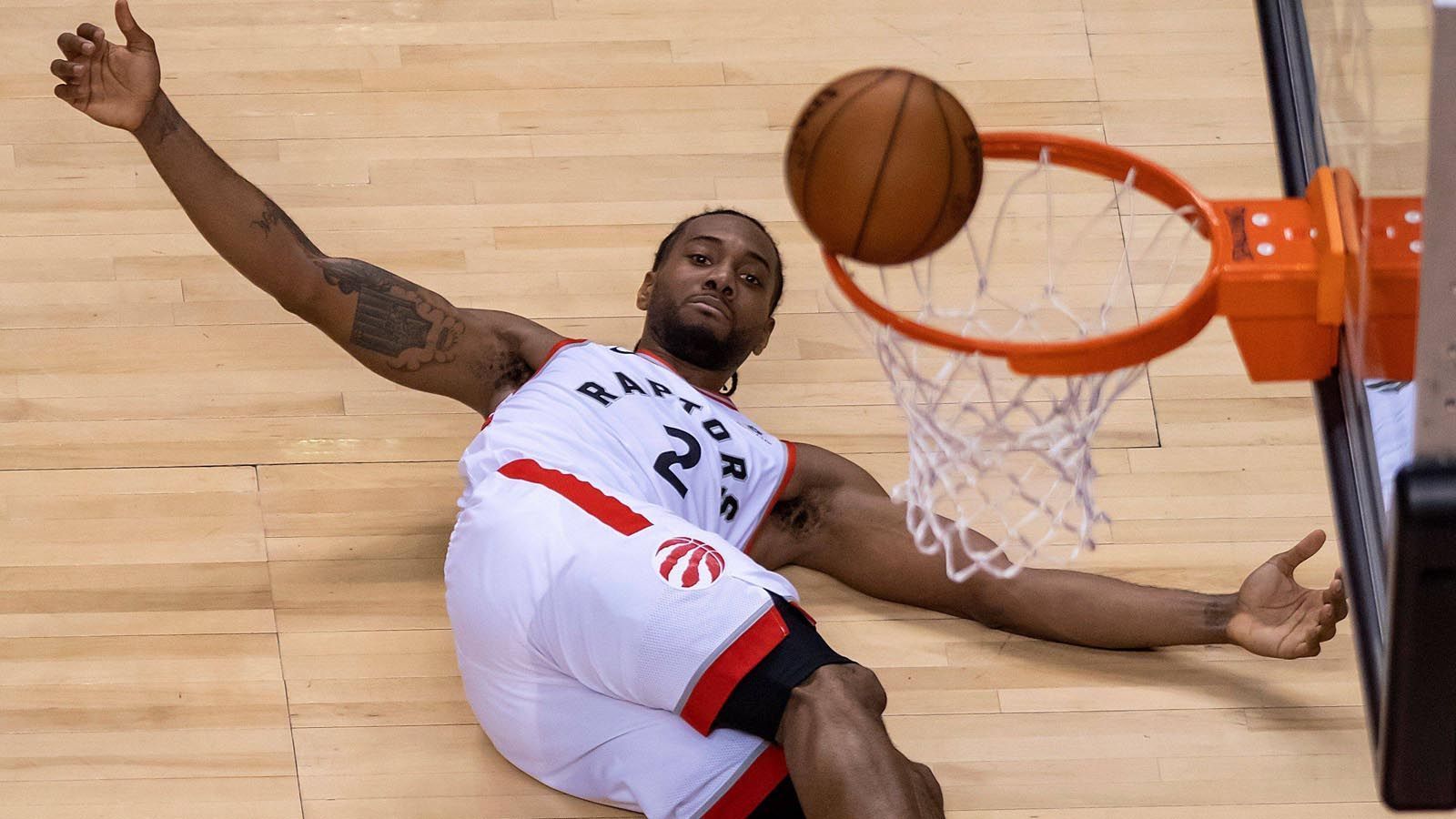 
                <strong>Kawhi Leonard</strong><br>
                Aktueller Verein: Los Angeles ClippersPunkte pro Spiel: 17.7All-Star-Nominierungen: 3
              