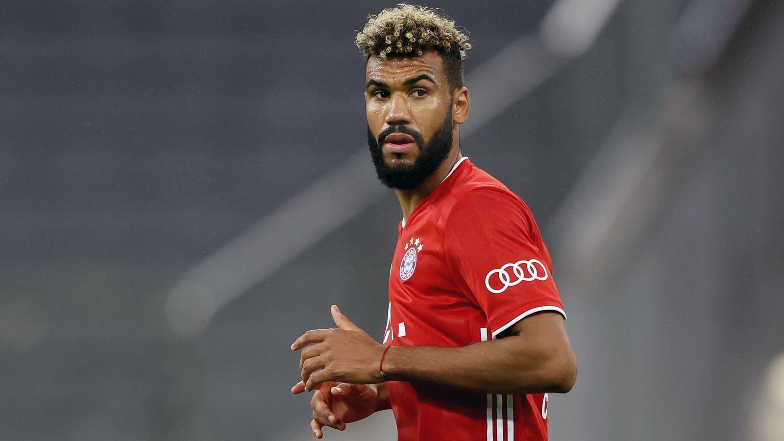 
                <strong>Eric Maxim Choupo-Moting</strong><br>
                In der 62. Minute für Musiala eingewechselt. Kann keine großen Akzente setzen, fällt eigentlich kaum auf. Vergibt eine Riesenchance, als er nach Assist von Sane im 5er den Ball nur über die Linie drücken muss, das aber nicht schafft. ran-Note: 5
              