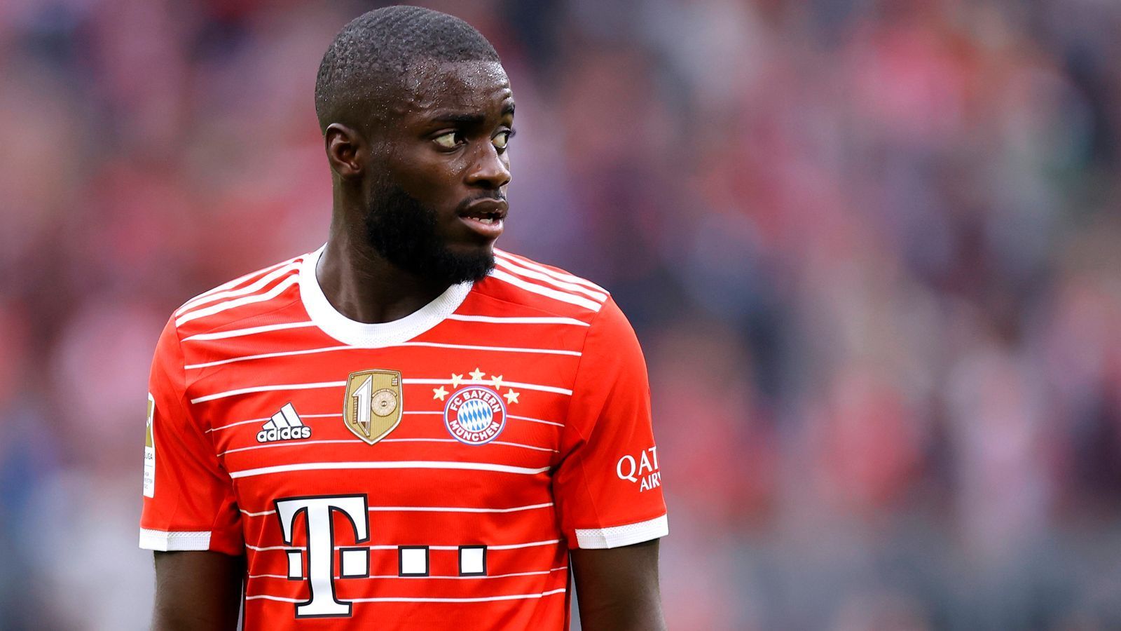 
                <strong>Innenverteidiger: Dayot Upamecano (Bayern München)</strong><br>
                Marktwert: 40 Millionen Euro
              