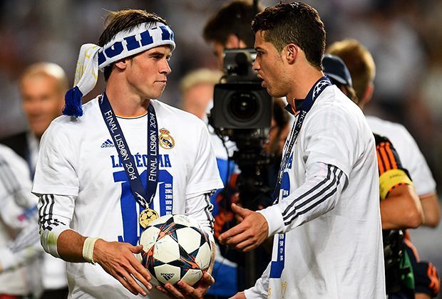 
                <strong>Champions-League-Finale: Real Madrid vs. Atletico Madrid</strong><br>
                Cristiano: Gareth, warum hast du den Spielball? Gareth: Äh, weil ich das entscheidende Tor in der Verlängerung geschossen habe. Cristiano: Aber ich hab doch den Elfmeter reingemacht ...
              