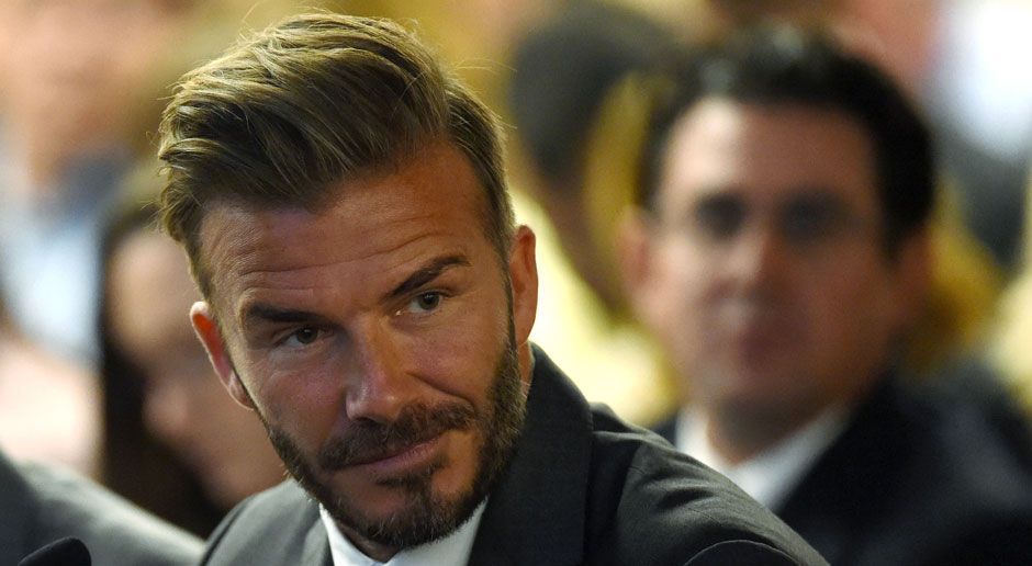 
                <strong>David Beckham</strong><br>
                Dazu braucht "Becks" aber noch das passende Personal. Die Kaderplanungen des Engländers, scheinen aber schon längst auf Hochtouren zu laufen. Immer wieder werden neue Namen in Miami gehandelt. "Ich will mein eigenes Team kreieren", sagt Beckham unlängst auf einer Pressekonferenz. ran.de zeigt, wie das Becks-Team aussehen könnte. 
              