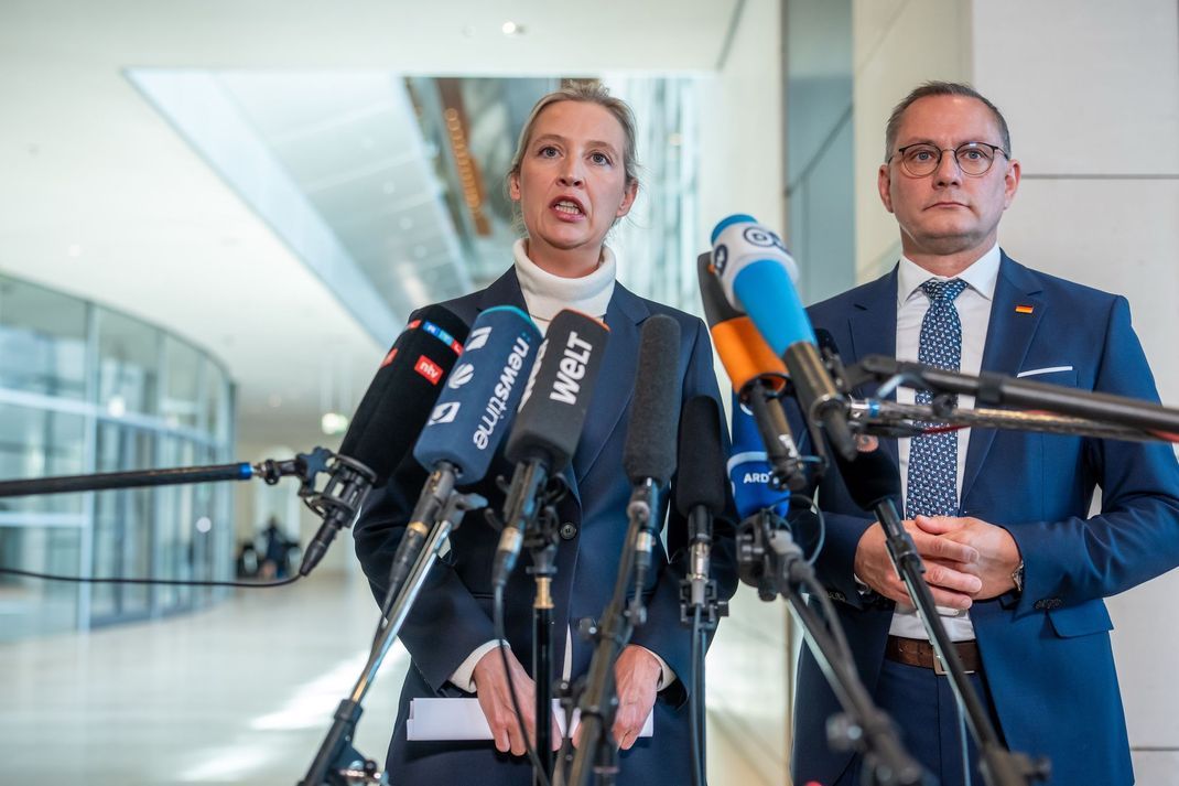 Kein Ausschussvorsitz für die AfD – Parteichefs Weidel und Chrupalla fühlen sich nach der Abstimmung diskriminiert.