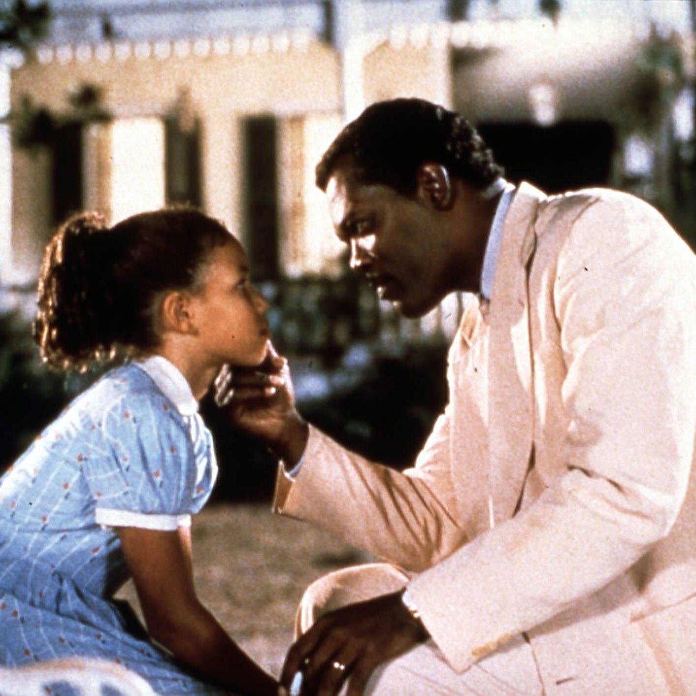 "Eves Bayou" mit Hollywood-Star Samuel L. Jackson und Smollett in einer intensiv innigen Szene. 