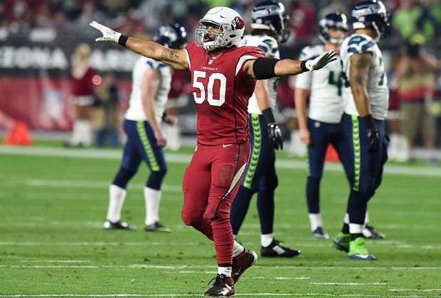 
                <strong>Arizona Cardinals (11-4, in San Francisco):</strong><br>
                Von Platz 1 bis 5 mit Ausnahme von Rang vier ist für Arizona noch alles drin. Für den Divisionsieg, Freilos und Heimrecht im Championship Game benötigen die Cardinals neben dem eigenen Sieg eine Niederlage Seattles und einen Erfolg der Lions über die Packers.
              