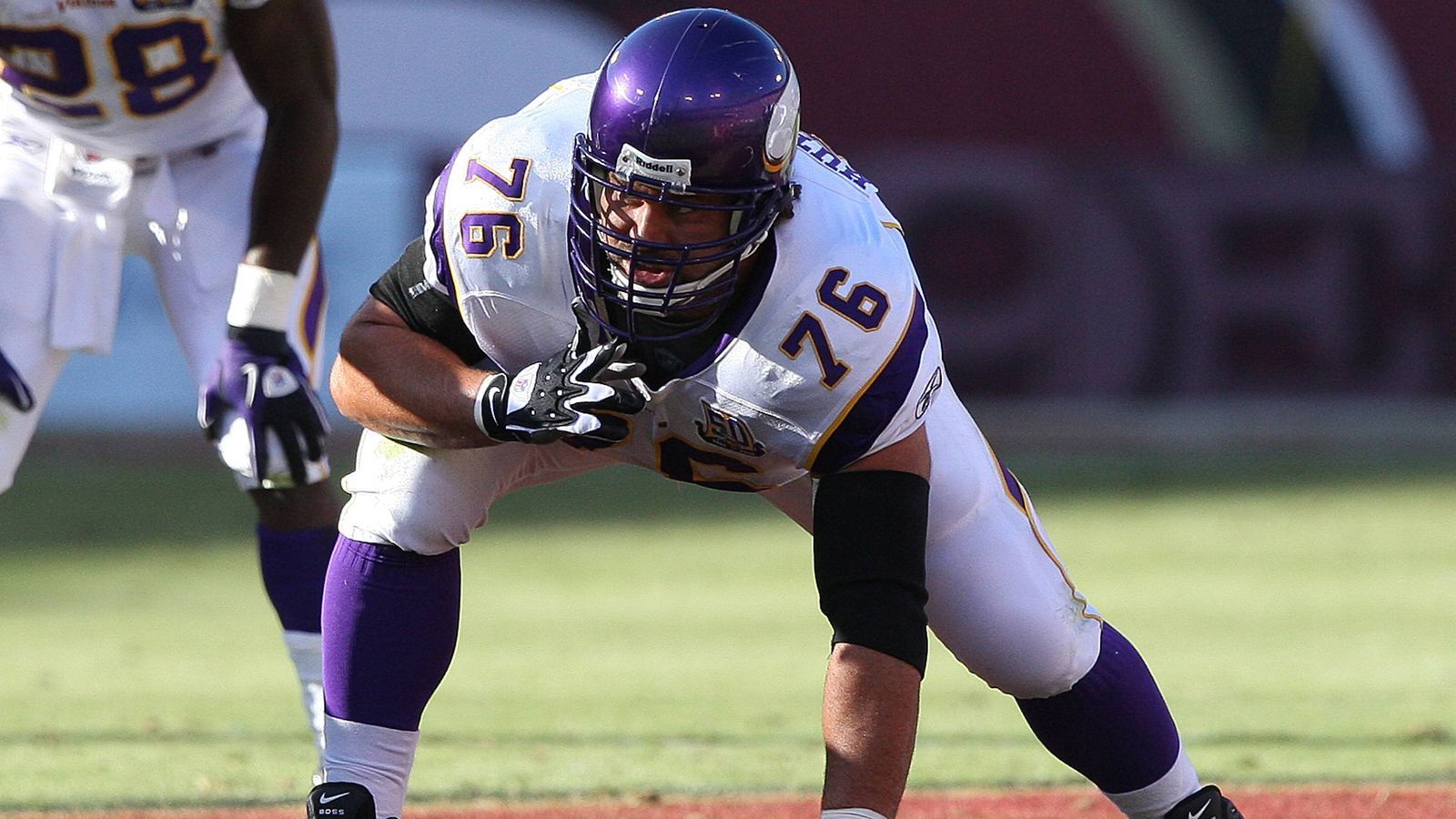 
                <strong>13. Steve Hutchinson</strong><br>
                Position: Offensive GuardTeams: Seattle Seahawks (2001-2005), Minnesota Vikings (2006-2011), Tennessee Titans (2012)Pro-Bowl-Teilnahmen: 7Pro-Bowl-Nominierungen: 
              