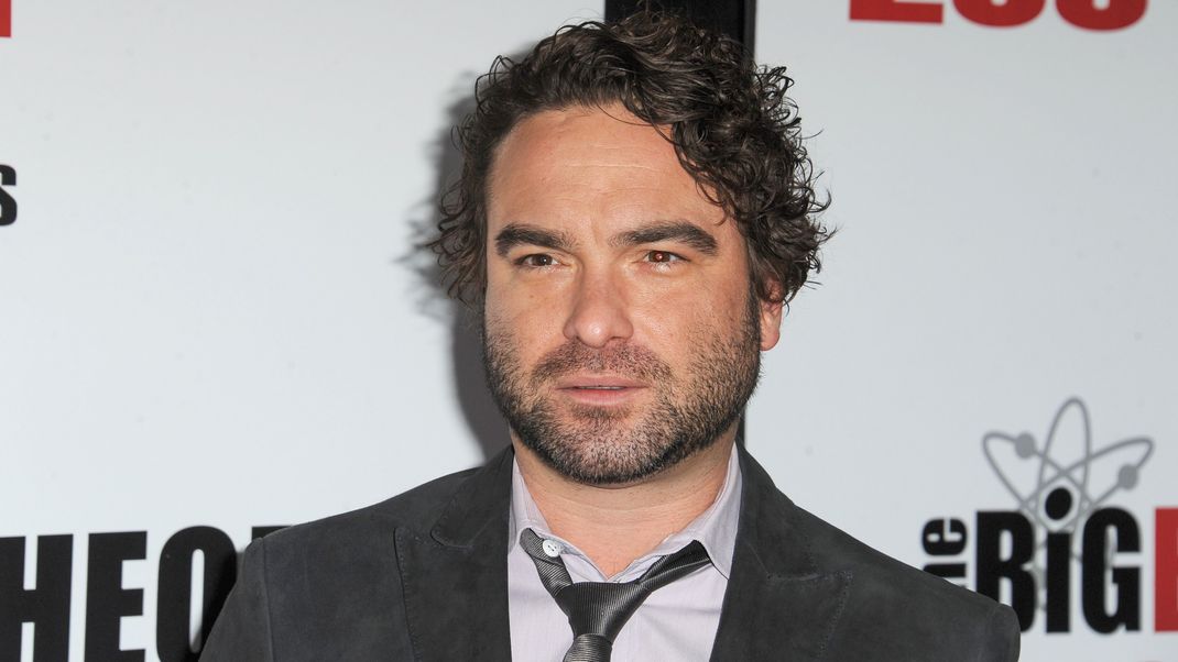 

Johnny Galecki überrascht seine Fans mit tollen Neuigkeiten. Alle Infos dazu gibt es hier.