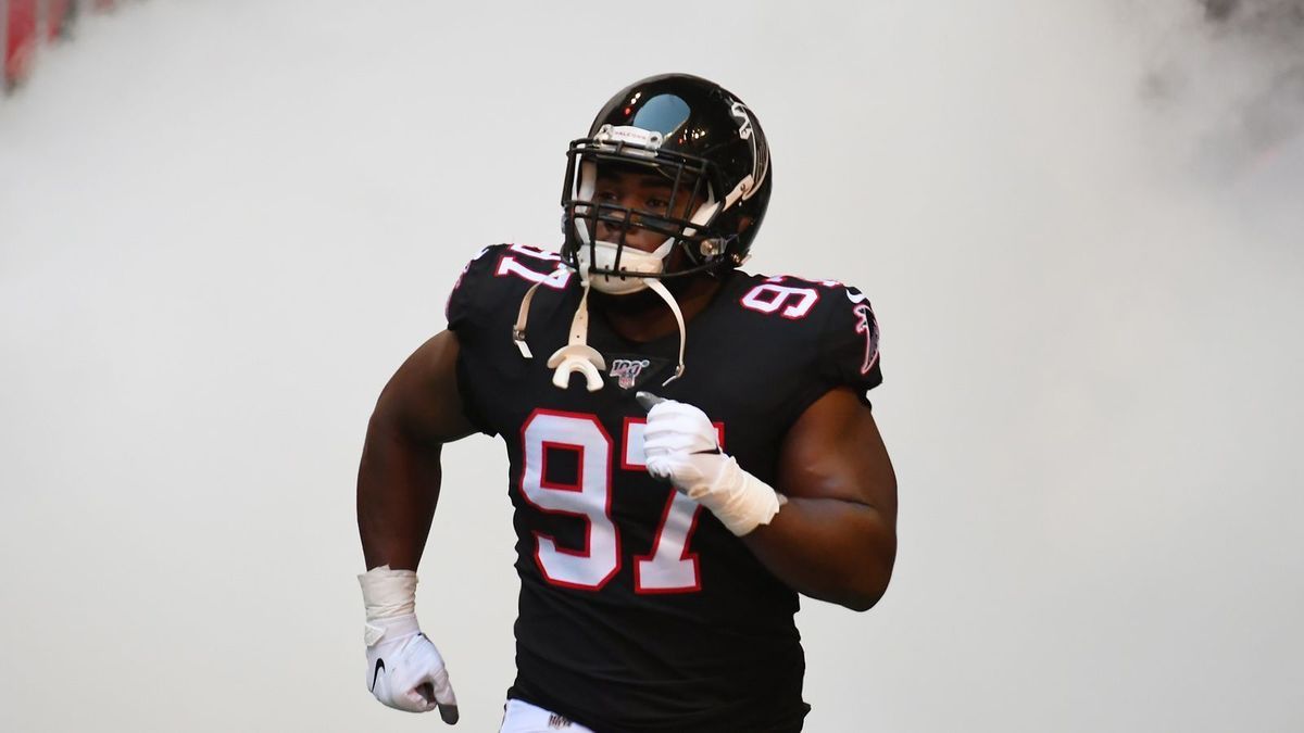 Grady Jarrett Falcons Feuer