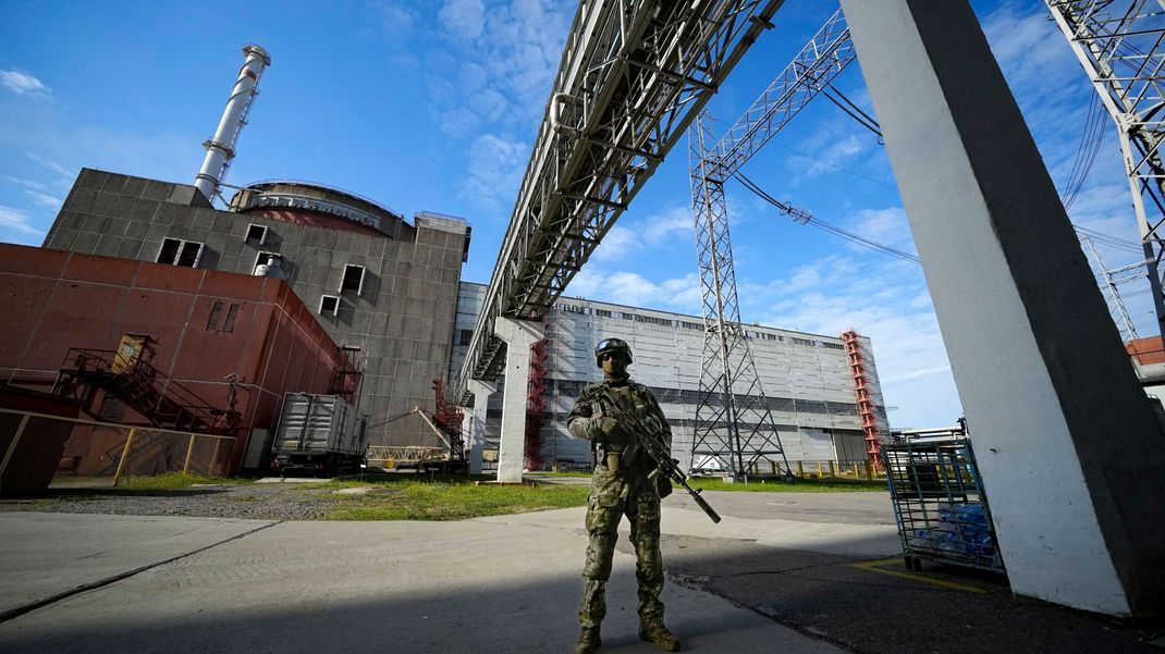 Saporoschschja: Die von russischen Truppen besetzte Anlage wird nach Abschaltung nun durch  Dieselgeneratoren mit Strom versorgt.