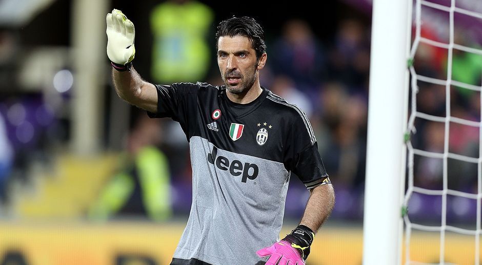 
                <strong>Gianluigi Buffon (Saison 2014/2015)</strong><br>
                Platz 7: Gianluigi Buffon (Saison 2014/2015) mit Juventus Turin. Auf dem Weg ins Finale kassiert der Italiener in zehn Spielen 13 Treffer (Quote von 0,77). 
              