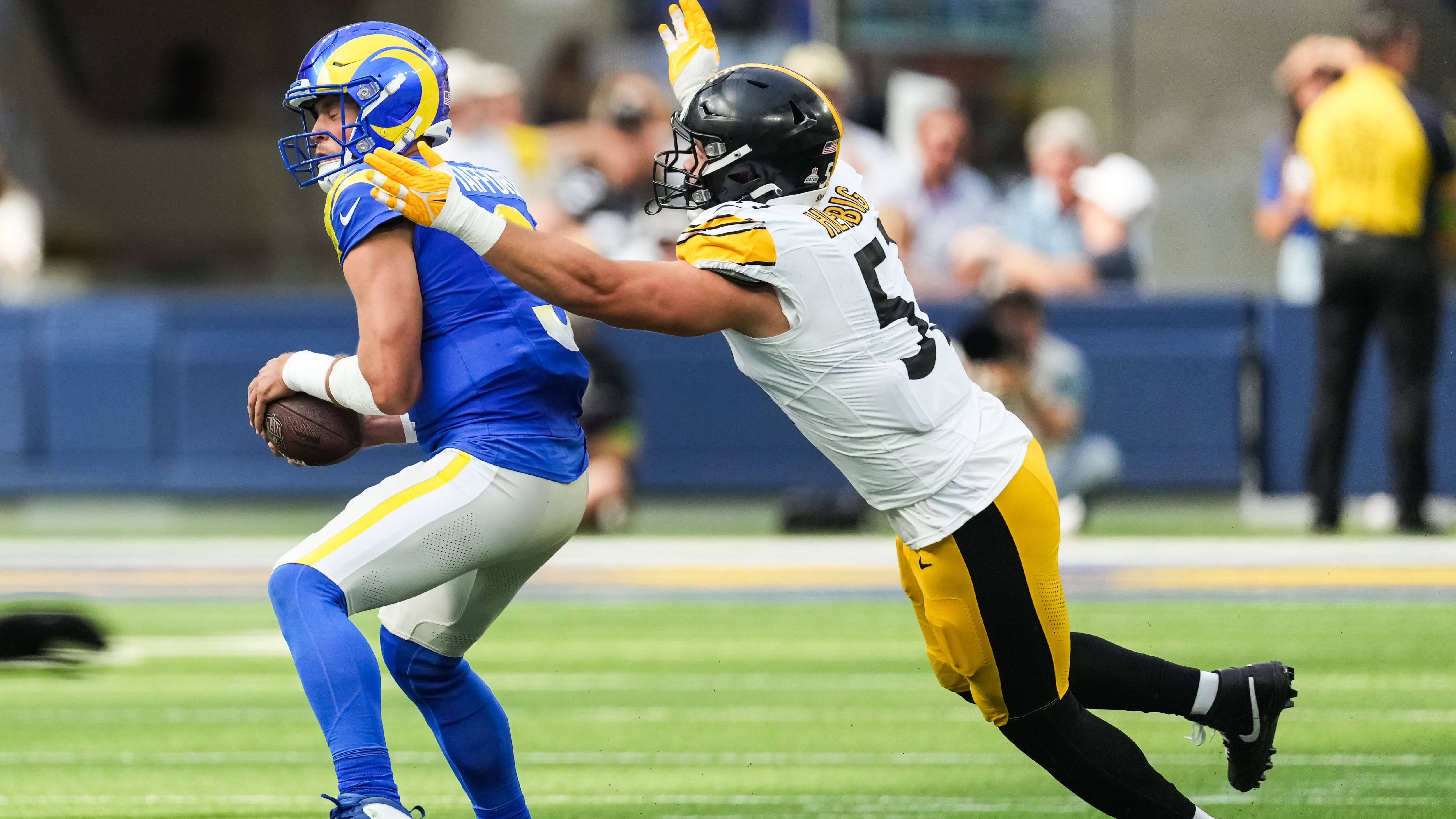 <strong>23. Platz: Los Angeles Rams</strong><br>Zugelassene Sacks: 34<br>Raumverlust durch zugelassene Sacks: <strong>237 Yards</strong><br>Spieler: Matthew Stafford (30; 205 Yards), Brett Rypien (2; 18 Yards), Carson Wentz (2; 14 Yards)