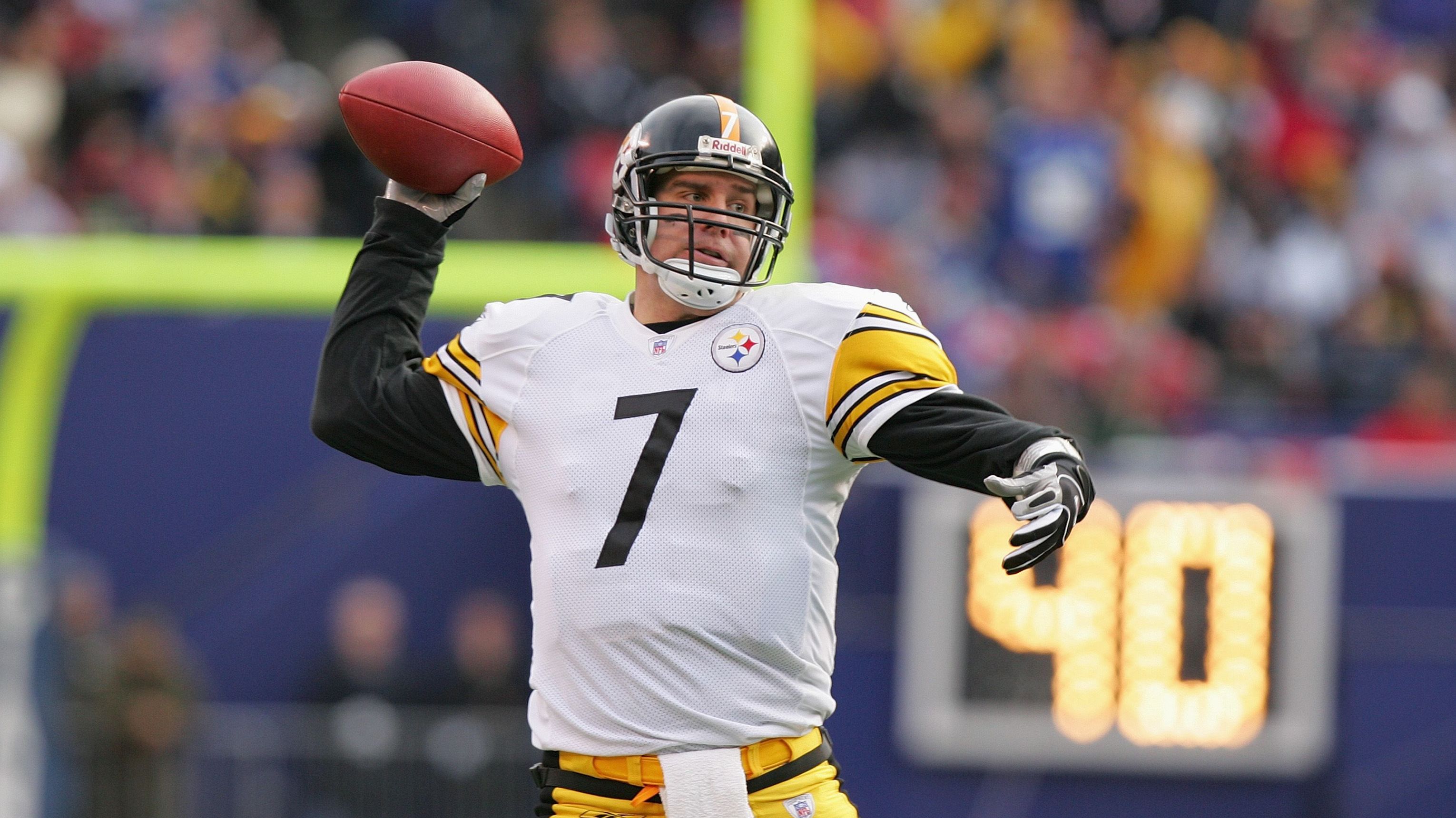 <strong>11. Platz:	Ben Roethlisberger (2004, Pittsburgh Steelers)</strong><br>Führte die Steelers als Starter mit über 2.600 Passing Yards und 17 Touchdowns zu einem 13:0-Record und wurde als Offensive Rookie of the Year ausgezeichnet.