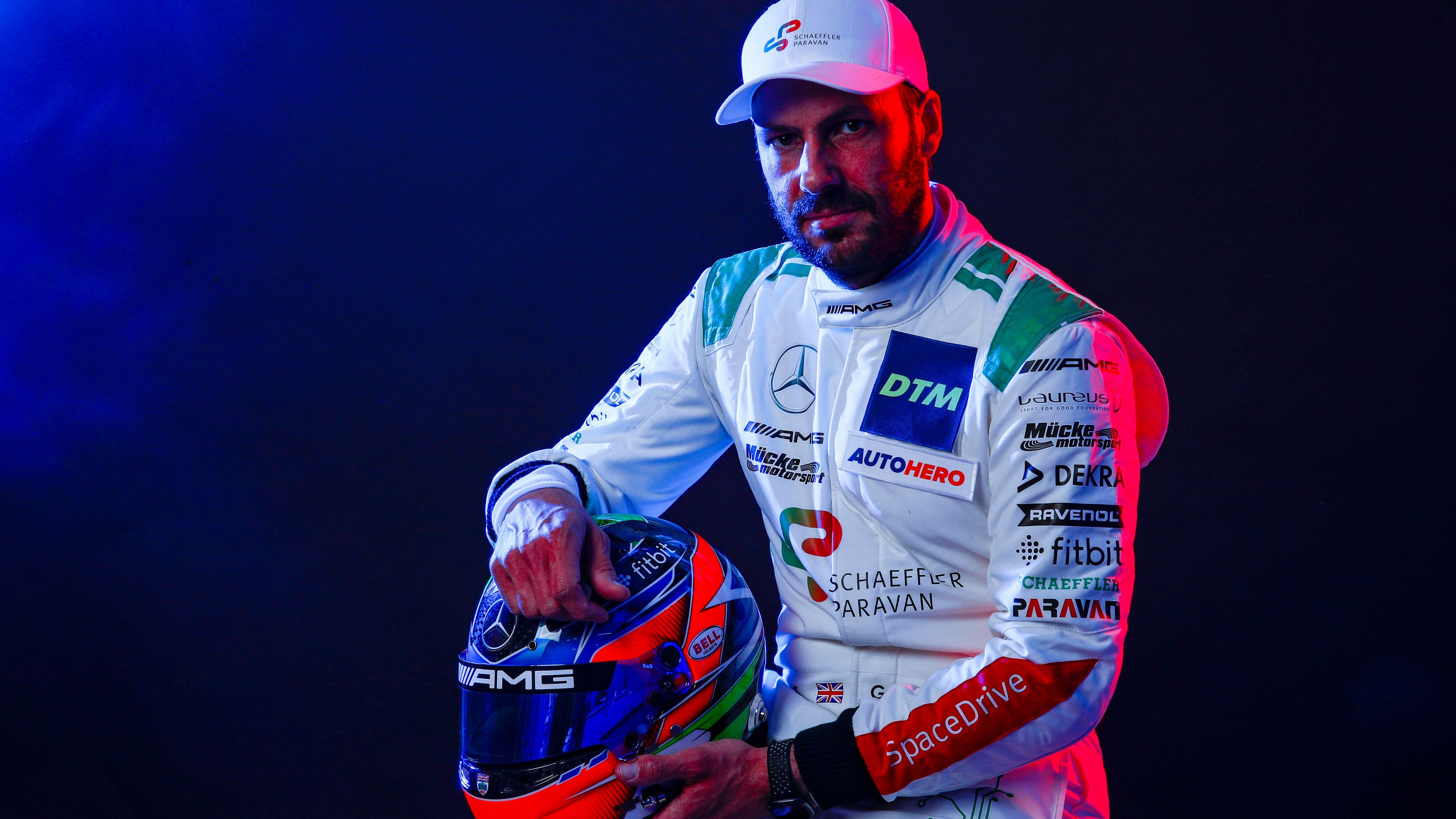 <strong>Gary Paffett</strong><br>Zeit in der DTM: 2003 - 2018<br>Teams: Mercedes, HWA AG, Persson Motorsport, Abt Grand Prix, Mercedes-AMG Motorsport<br>Anzahl der Rennen: 148<br>Größte Erfolge: Zwei Meisterschaften, 47 Podestplätze - davon 22 Siege