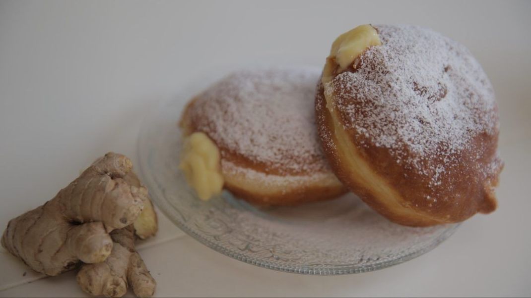 Italienische Donuts - ohne Loch, dafür mit Füllung. Wir zeigen dir eine leckere pikante Version mit Ingwer!