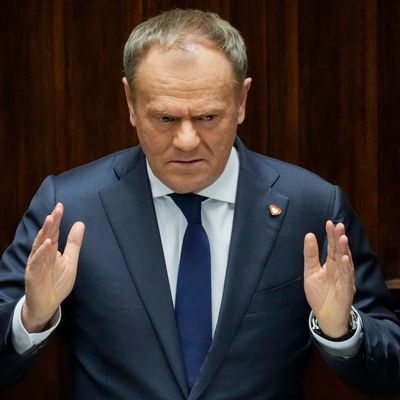 7. März 2025, Polen, Warschau: Der polnische Ministerpräsident Donald Tusk spricht im Sejm, dem Unterhaus des Parlaments. 