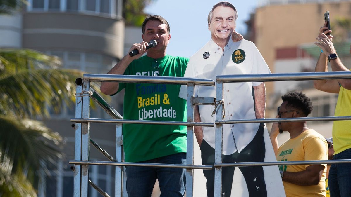 Brasiliens Ex-Präsident Bolsonaro muss in Hausarrest
