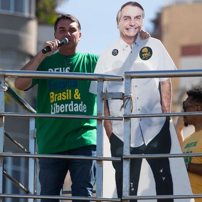 Brasiliens Ex-Präsident Bolsonaro muss in Hausarrest