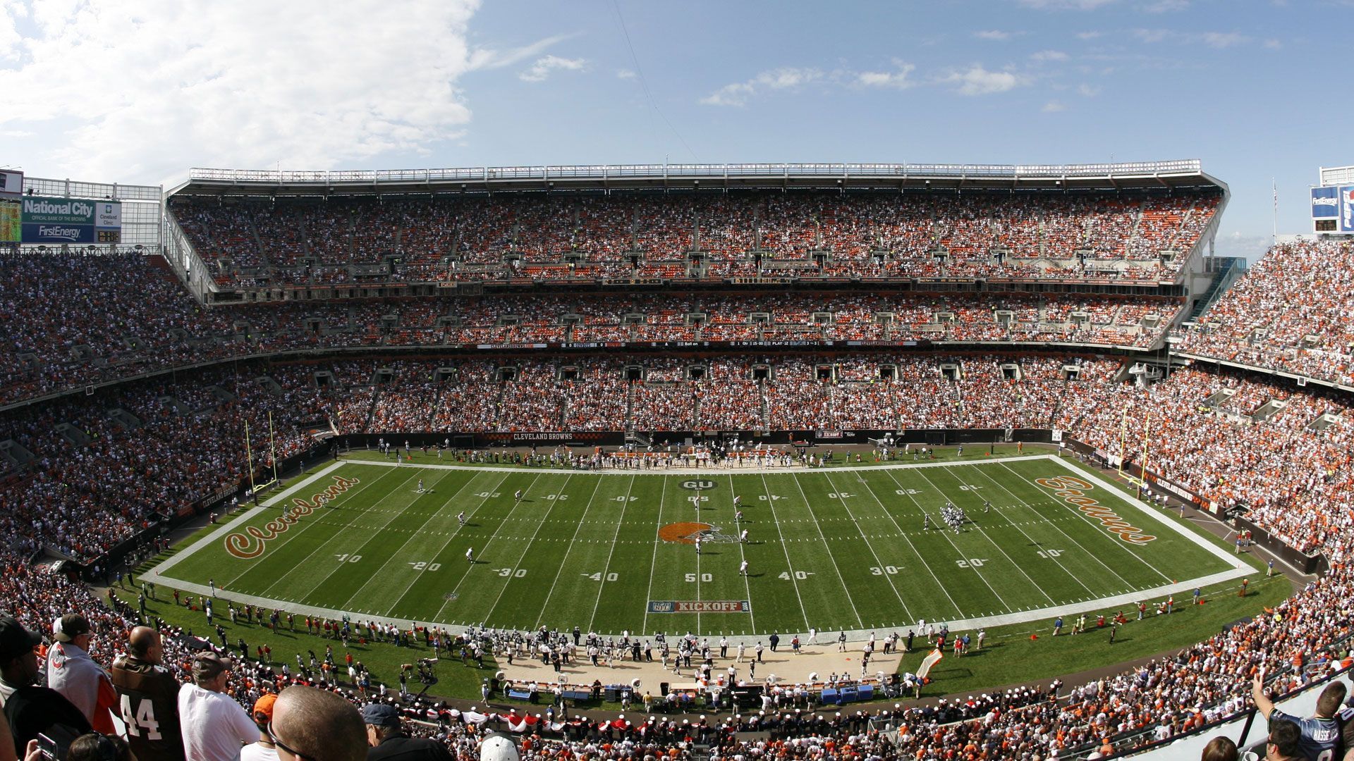 <strong>Platz 24: Cleveland Browns</strong><br>Cleveland Browns Stadium