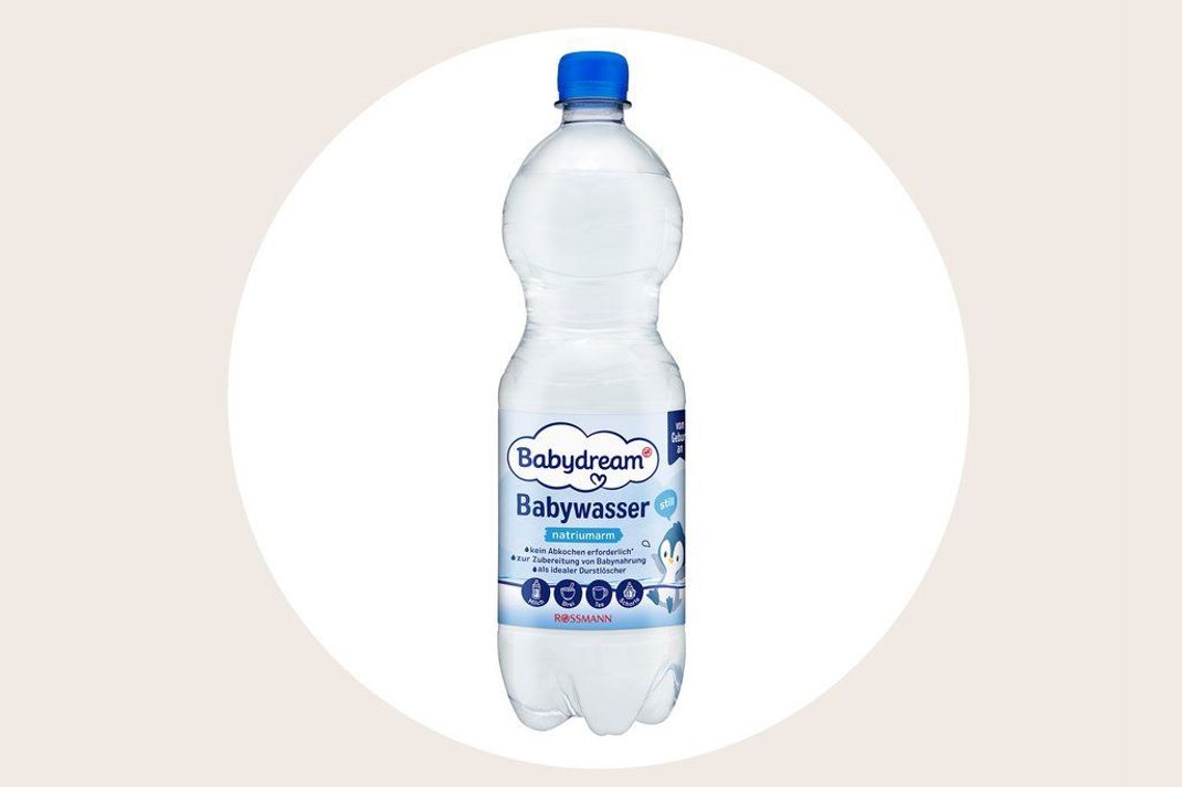 Die Drogeriemarktkette Rossmann ruft ebenfalls ihr Babywasser der Eigenmarke Babydream zurück.