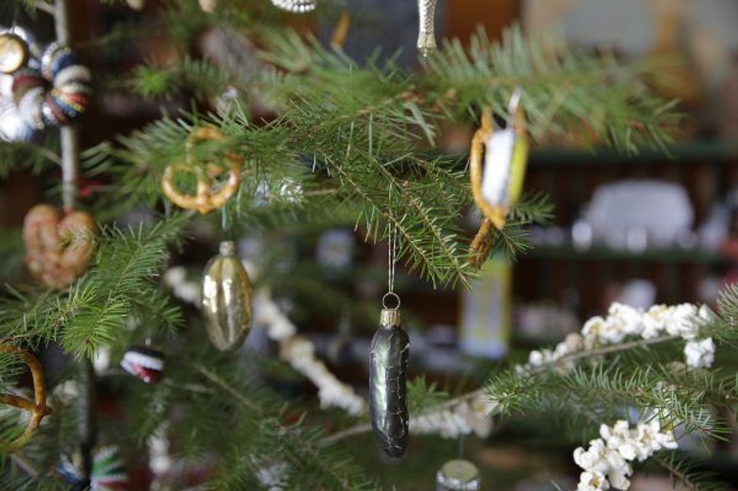 Gut getarnt ist die Christmas-Pickle