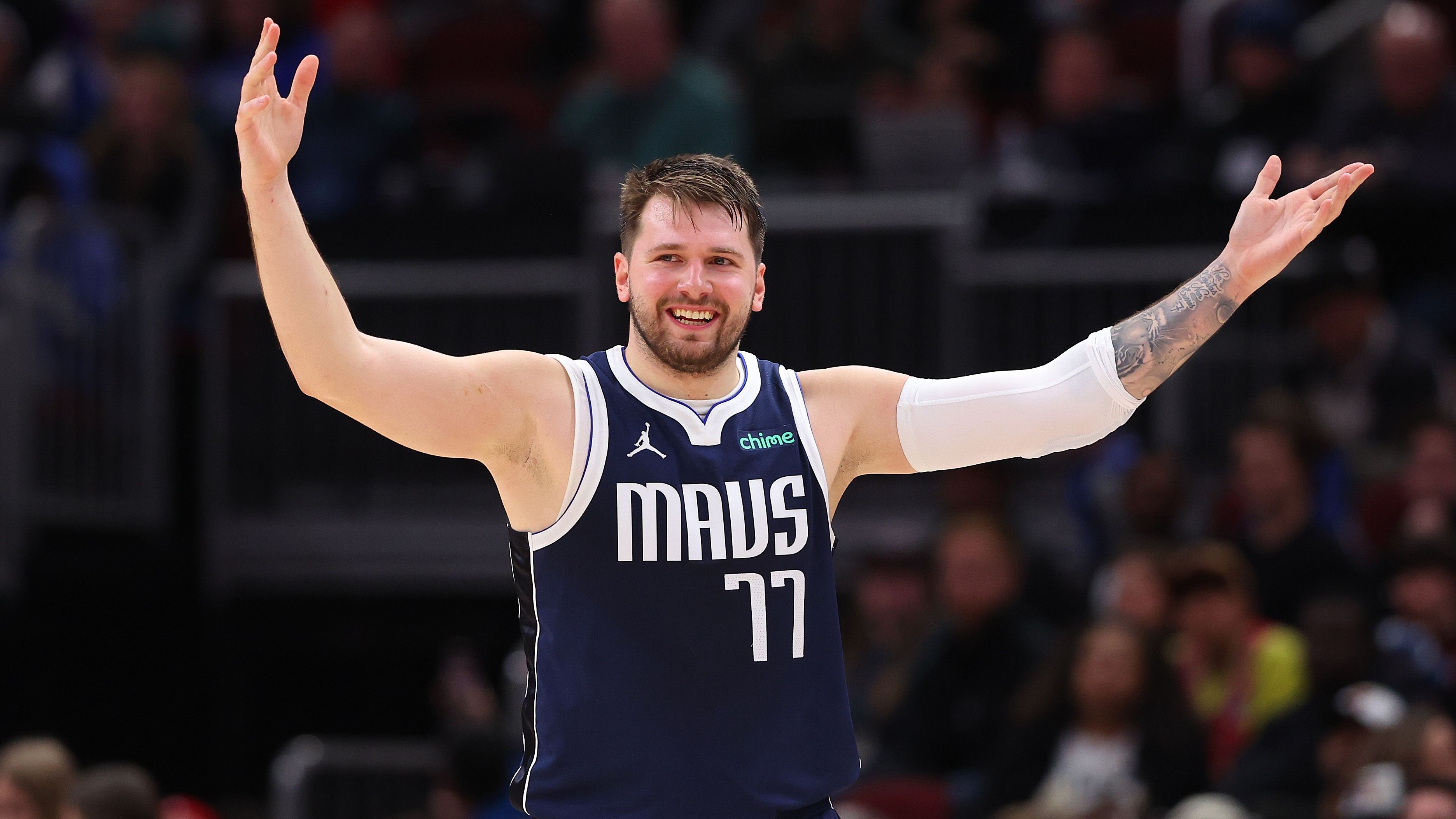 <strong>Guard: Luka Doncic (Slowenien)</strong><br>"Luka Magic" ist unverzichtbar für "Team International". Seine Spielübersicht, gepaart mit einem unfassbaren Touch, machen ihn zu einem der besten Spieler der Welt. Aktuell kämpft der Slowene mit den Dallas Mavericks um den direkten Einzug in die Playoffs.