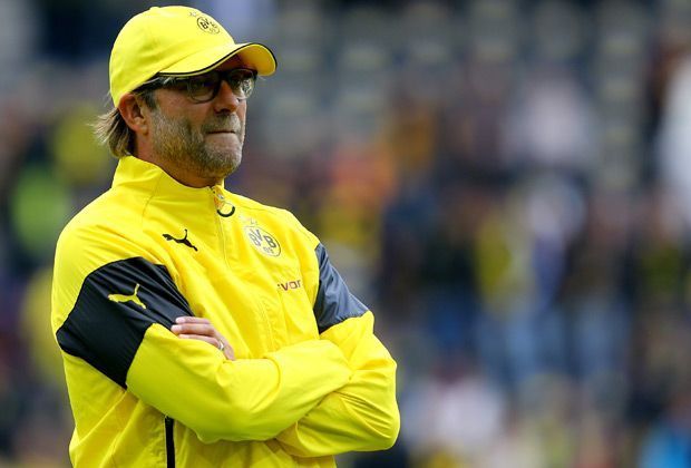 
                <strong>Klopp bricht das Training ab</strong><br>
                Wie Augenzeugen berichten, soll Jürgen Klopp dennoch so angefressen gewesen sein, dass er das Training danach abbrach. Kein Wunder, schließlich wird die Verletztenliste von Borussia Dortmund immer länger. ran.de zeigt die "Seuchen-Liste" der Schwarz-Gelben.
              