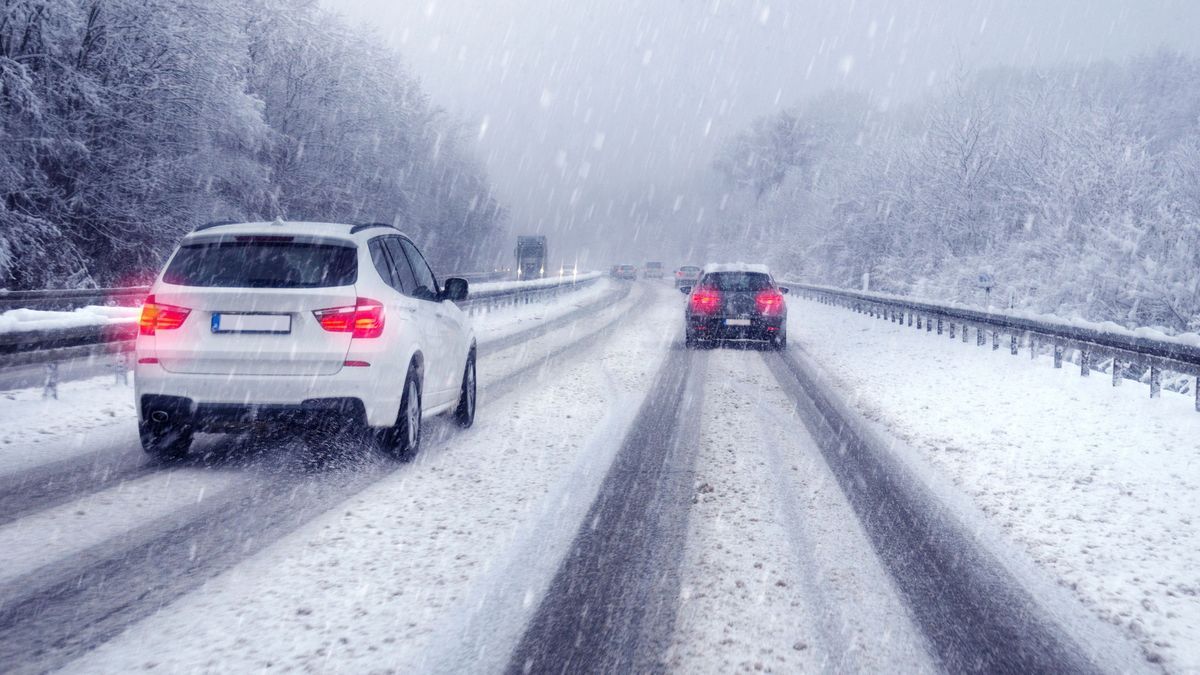 Sicher fahren im Winter bei verschneiter Fahrbahn