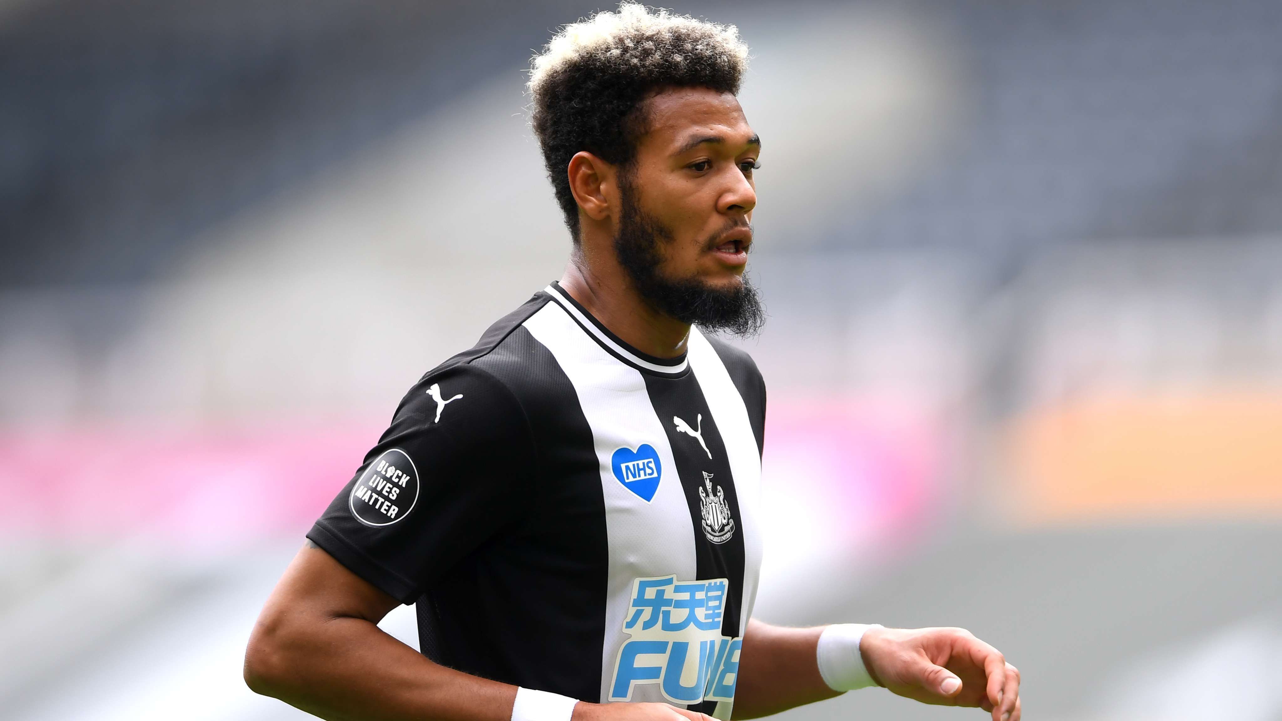 
                <strong>Platz 8 - Newcastle United</strong><br>
                Transferausgaben seit 1992: 942,57 Millionen EuroTeuerster Spieler: Joelinton - Ablösesumme 44 Millionen Euro von TSG Hoffenheim (Quelle: transfermarkt.de)Zeitpunkt des Transfers: Juli 2019
              