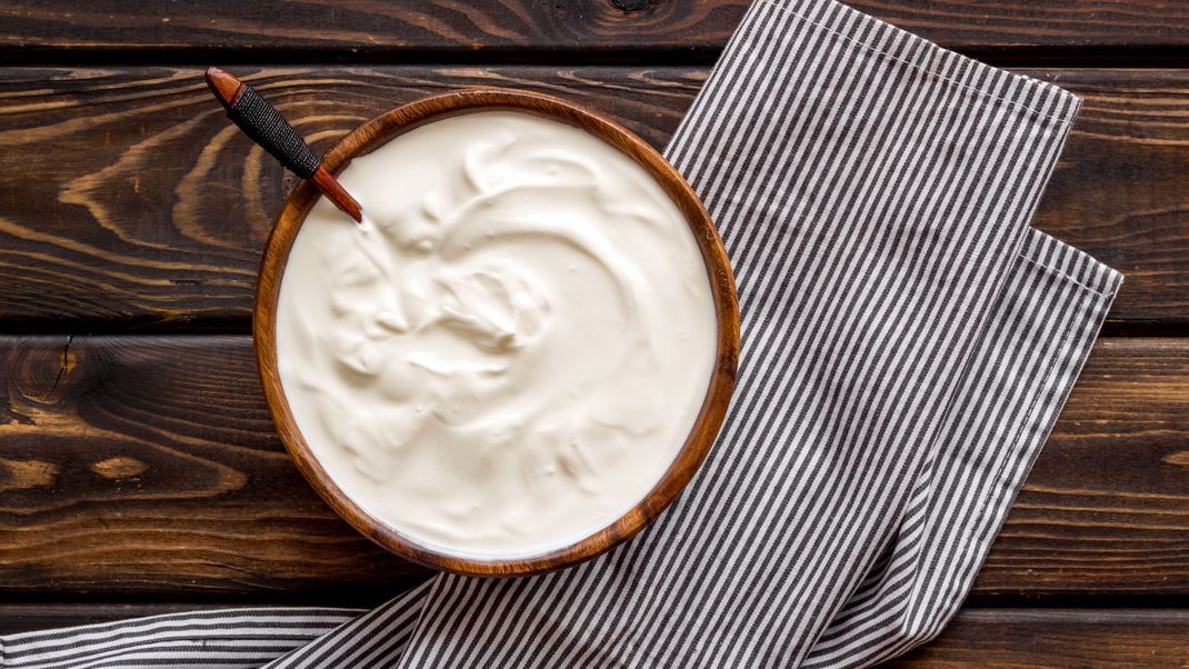 In griechischem Joghurt steckt ganz viel Gutes: Mit unseren 5 Lieblingsrezepten nutzt du seine ganze Power!