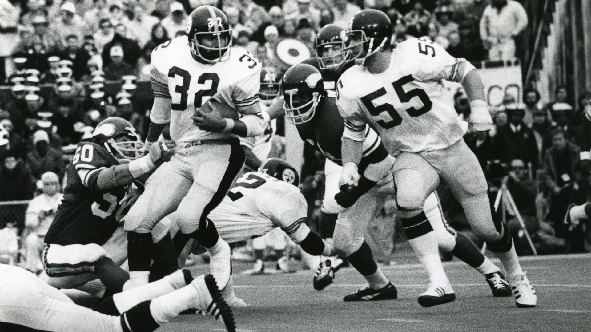 <strong>1975 - Pittsburgh Steelers</strong><br>Endstand: 16:6 gegen die Minnesota Vikings<br>Coach: Chuck Noll<br>MVP: Franco Harris