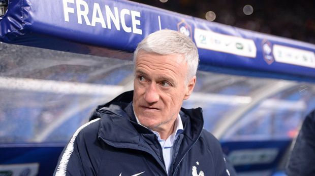 
                <strong>Platz 2 (geteilt): Didier Deschamps (Frankreich)</strong><br>
                Gehalt: 3,6 Millionen EuroIm Amt seit: Juli 2012
              