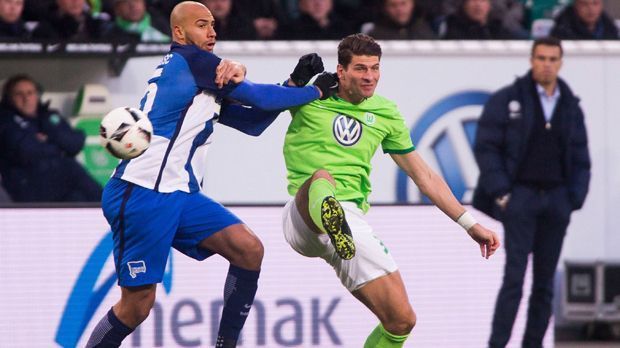 
                <strong>Hertha BSC – VfL Wolfsburg</strong><br>
                Hertha BSC – VfL Wolfsburg (Samstag, ab 15 Uhr im Liveticker): Im Kampf um Europa setzt die Hertha nach einer Schwächephase mit vier Schlappen in fünf Spielen auf ihre Heimstärke. Im Olympiastadion sind die Berliner eine Macht. Zwar sind die Wolfsburger auswärts gefährlich und auch erfolgreich (16 Punkte), für etwas Zählbares wird es in Berlin aber nicht reichen. ran.de-Tipp: 2:0
              