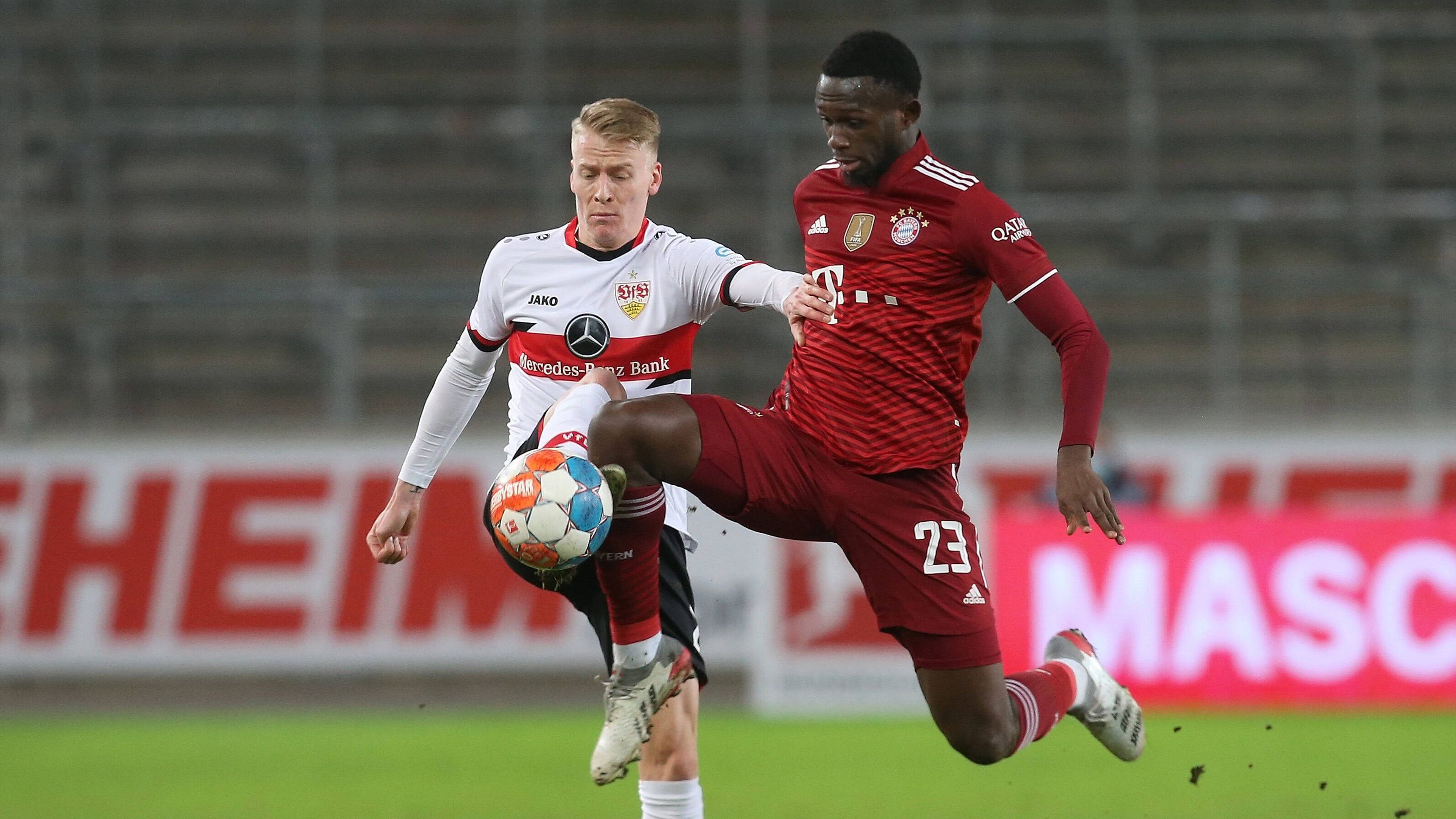 
                <strong>FC Bayern: Tanguy Nianzou (19 Jahre)</strong><br>
                Im Sommer 2020 kam Tanguy Nianzou für rund elf Millionen Euro von Paris St. Germain zu den Bayern. Diverse Verletzungen bremsten den Verteidiger bis dato aus, sein großer Durchbruch lässt noch auf sich warten. Was dabei schnell vergessen wird: Nianzou ist gerade einmal 19 Jahre jung und hat seine Karriere noch vor sich. Zuletzt setzte ihn Nagelsmann immer häufiger ein, der Franzose könnte nach dem bevorstehenden Abgang von Niklas Süle schon bald eine größere Rolle in der Bayern-Abwehr spielen.
              