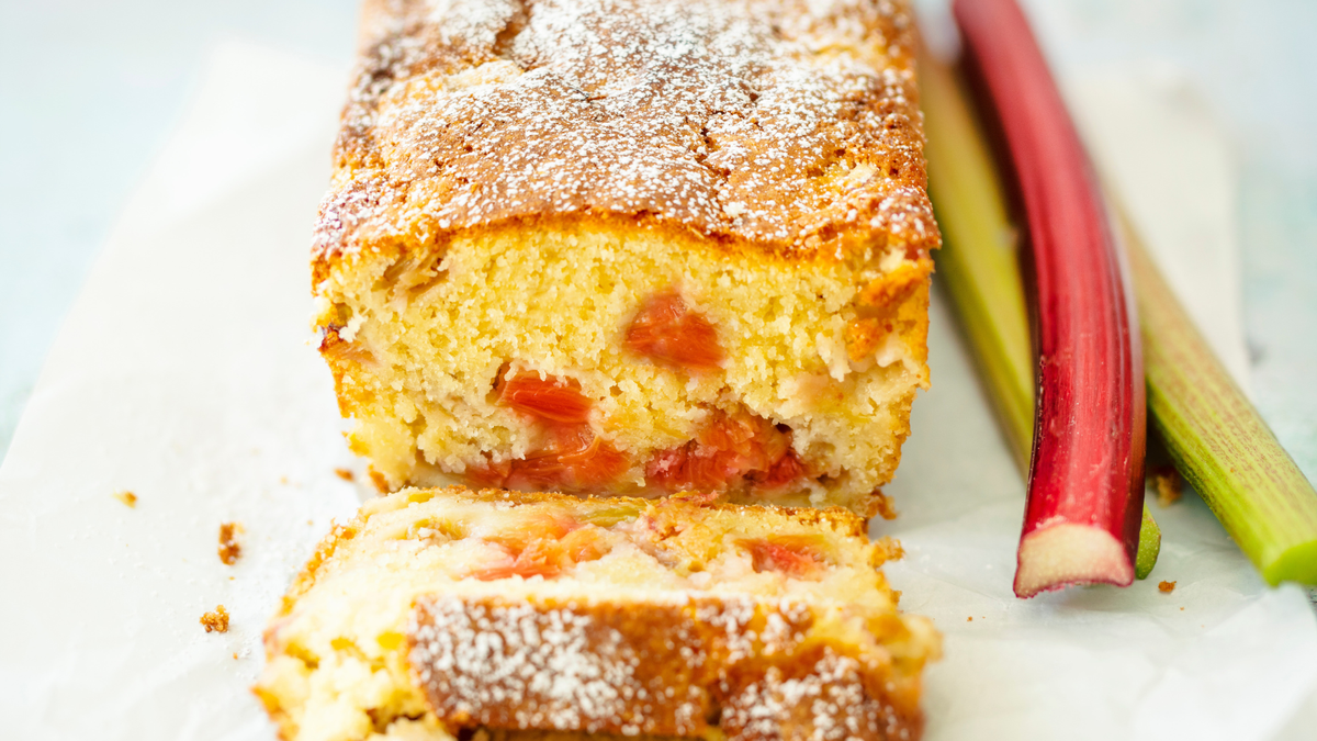 Rhabarberkuchen mit Joghurt zum Muttertag