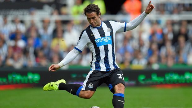 
                <strong>Newcastle United</strong><br>
                Platz 7: Newcastle United. Mit 8,45 Millionen Euro an Zuwendungen vom Hauptsponsor steht Newcastle United im Mittelfeld des Rankings.  Der Klub von Trainer Steve McClaren wirbt für das Kreditinstitut Wonga.com. 
              