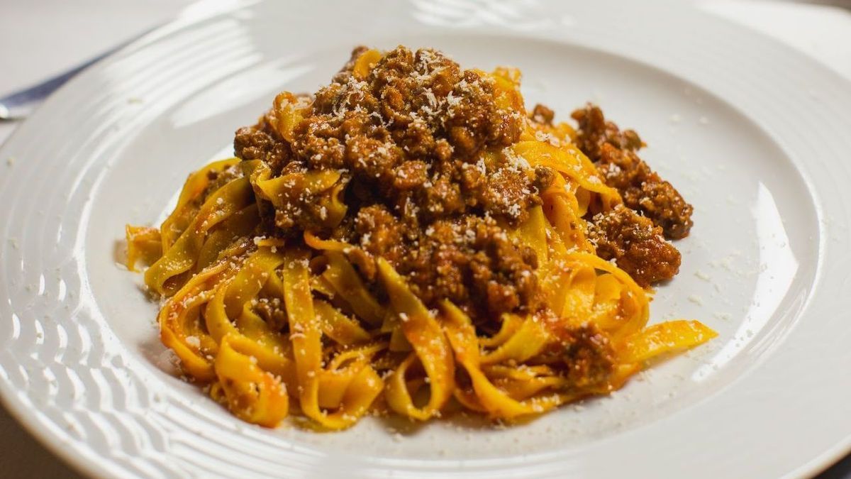 Bolognese Pasta Gettyimages 945667698