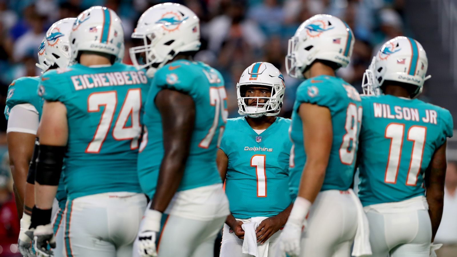 
                <strong>Miami Dolphins</strong><br>
                Quarterback (3): Teddy Bridgewater, Tua Tagovailoa, Skylar ThompsonRunning Back (4): Salvon Ahmed, Chase Edmonds, Myles Gaskin, Raheem MostertFullback (1): Alec IngoldWide Receiver (5): Erik Ezukanma, Tyreek Hill, Trent Sherfield, Jaylen Waddle, Cedrick Wilson Jr.Tight End (5): Cethan Carter, Tanner Conner, Mike Gesicki, Hunter Long, Durham SmytheOffensive Line (8): Terron Armstead, Michael Deiter, Liam Eichenberg, Robert Hunt, Austin Jackson, Robert Jones, Greg Little, Connor WilliamsDefensive Line (5): Raekwon Davis, John Jenkins, Emmanuel Ogbah, Zach Sieler, Christian WilkinsLinebacker (9): Jerome Baker, Samuel Eguavoen, Melvin Ingram, Jaelan Phillips, Duke Riley, Elandon Roberts, Channing Tindall, Andrew Van Ginkel, Calvin Munson Secondary (10): Elijah Campbell, Keion Crossen, Clayton Fejedelem, Jevon Holland, Xavien Howard, Noah Igbinoghene, Brandon Jones, Kader Kohou, Nik Needham, Eric RoweSpecialists (3): Blake Ferguson, Thomas Morstead, Jason Sanders
              