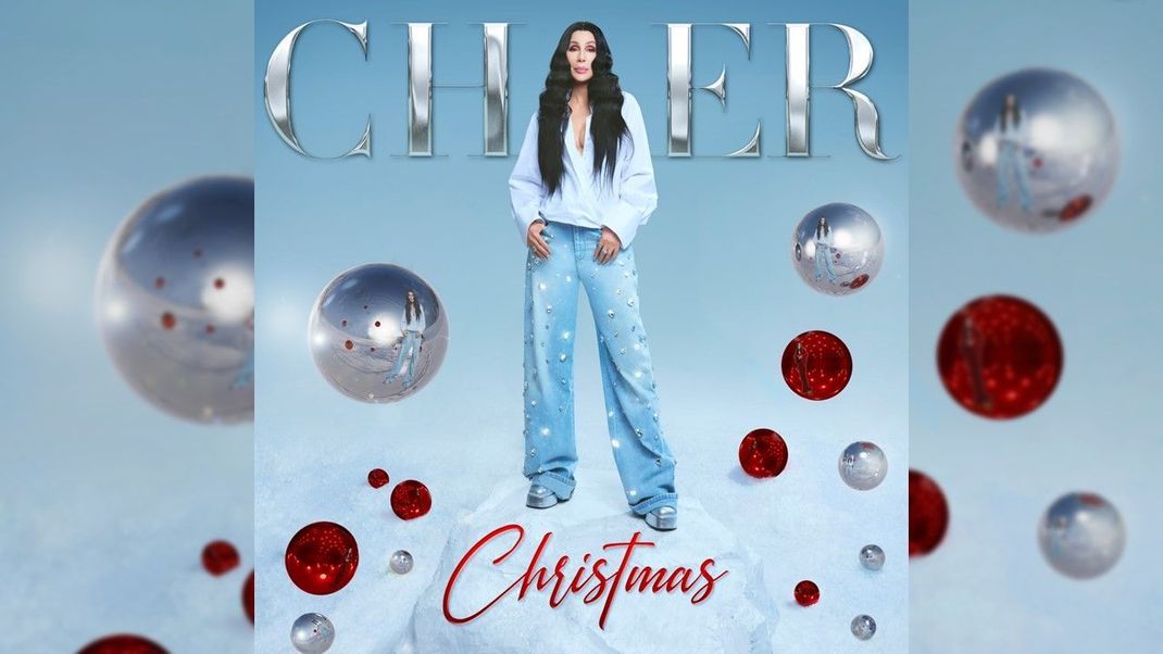 Cher - Figure 1