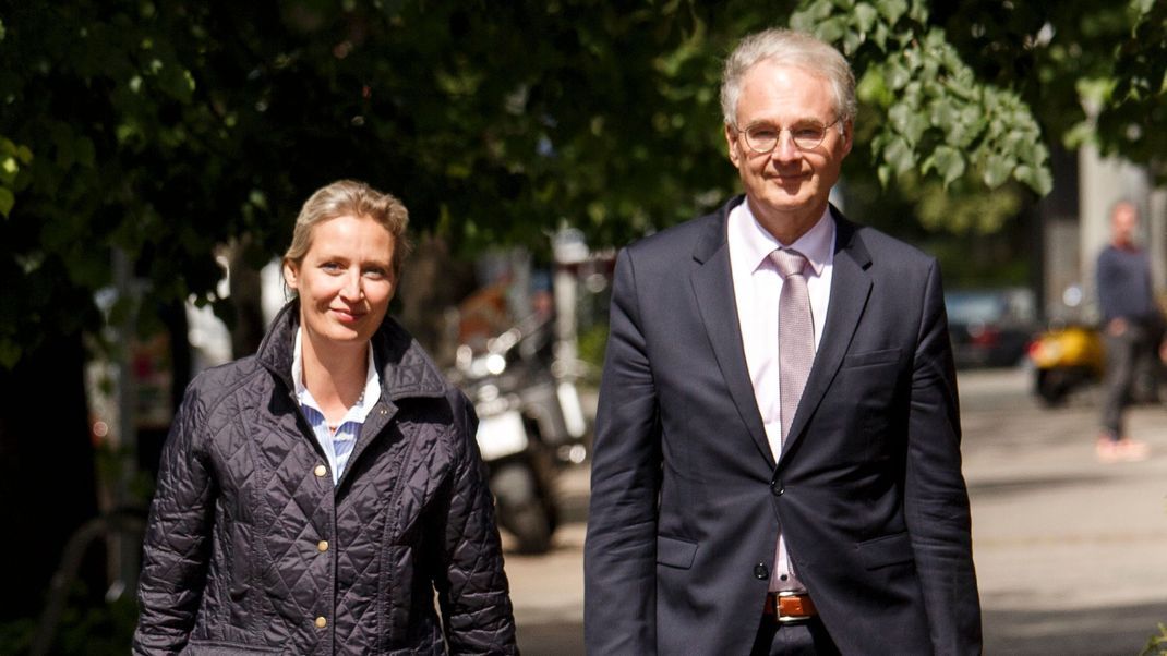 Alice Weidel, Co-Vorsitzende der AfD-Bundestagsfraktion, und Roland Hartwig, Bundestagsabgeordneter der AfD, gehen von nun an getrennte Wege.