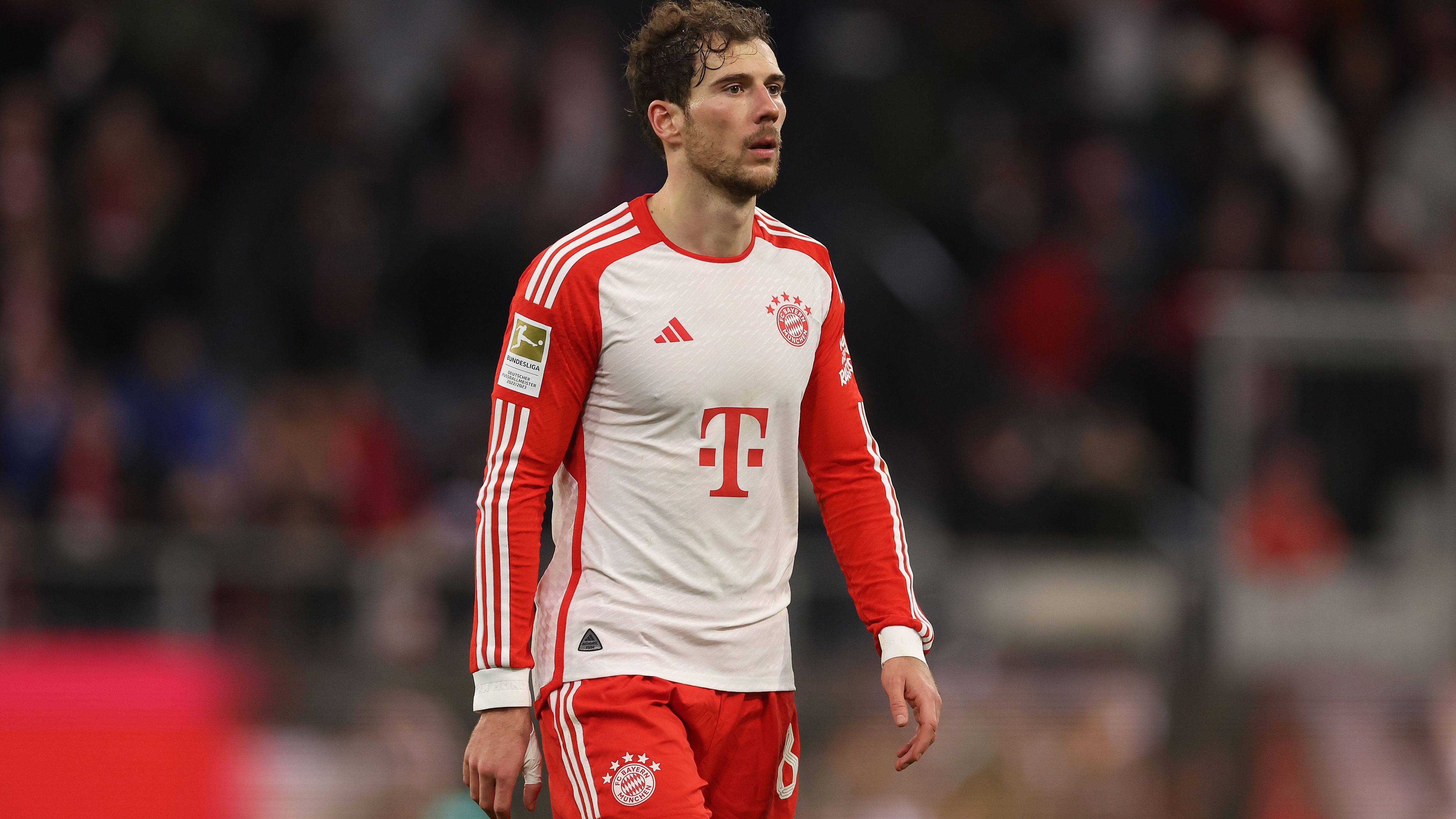 <strong>Leon Goretzka</strong><br>Nationalspieler Leon Goretzka war in der bisherigen Saison durchaus auch vom Verletzungspech verfolgt. Ende Oktober begann es mit einer gebrochenen Hand, gefolgt von muskulären Problemen und kurz vor Weihnachten fiel Goretzka dann noch wegen einer Krankheit aus.