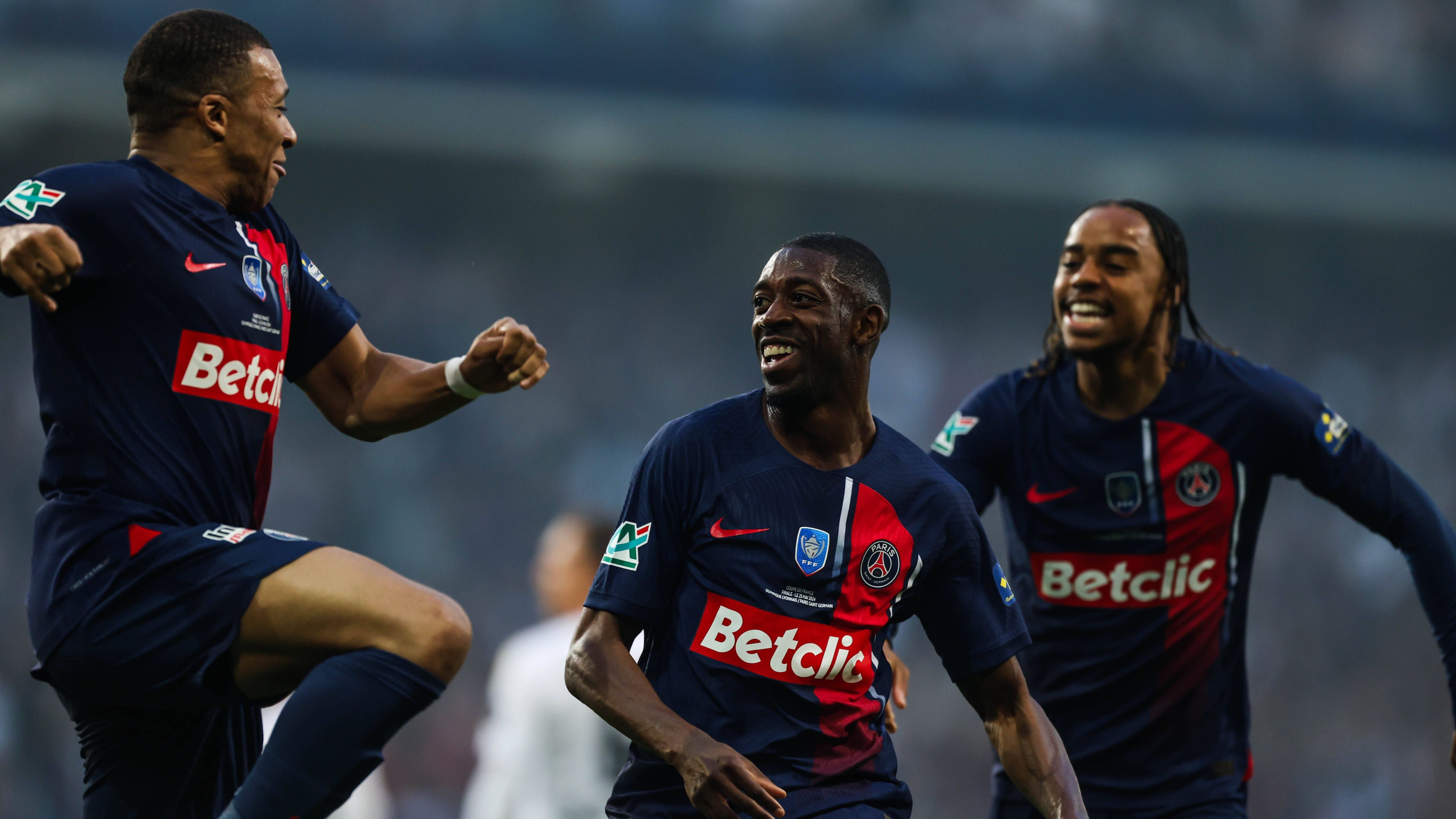 <strong>International: Paris St. Germain (12 Spieler)</strong><br>- Kylian Mbappe, Bradley Barcola, Ousmane Dembele, Warren Zaire-Emery, Randal Kolo Muani (alle Frankreich)<br>- Vitinha, Goncalo Ramos, Danilo Pereira, Nuno Mendes (alle Portugal)<br>- Gianluigi Donnarumma (Italien)<br>- Milan Skriniar (Slowakei)<br>- Fabian Ruiz (Spanien)